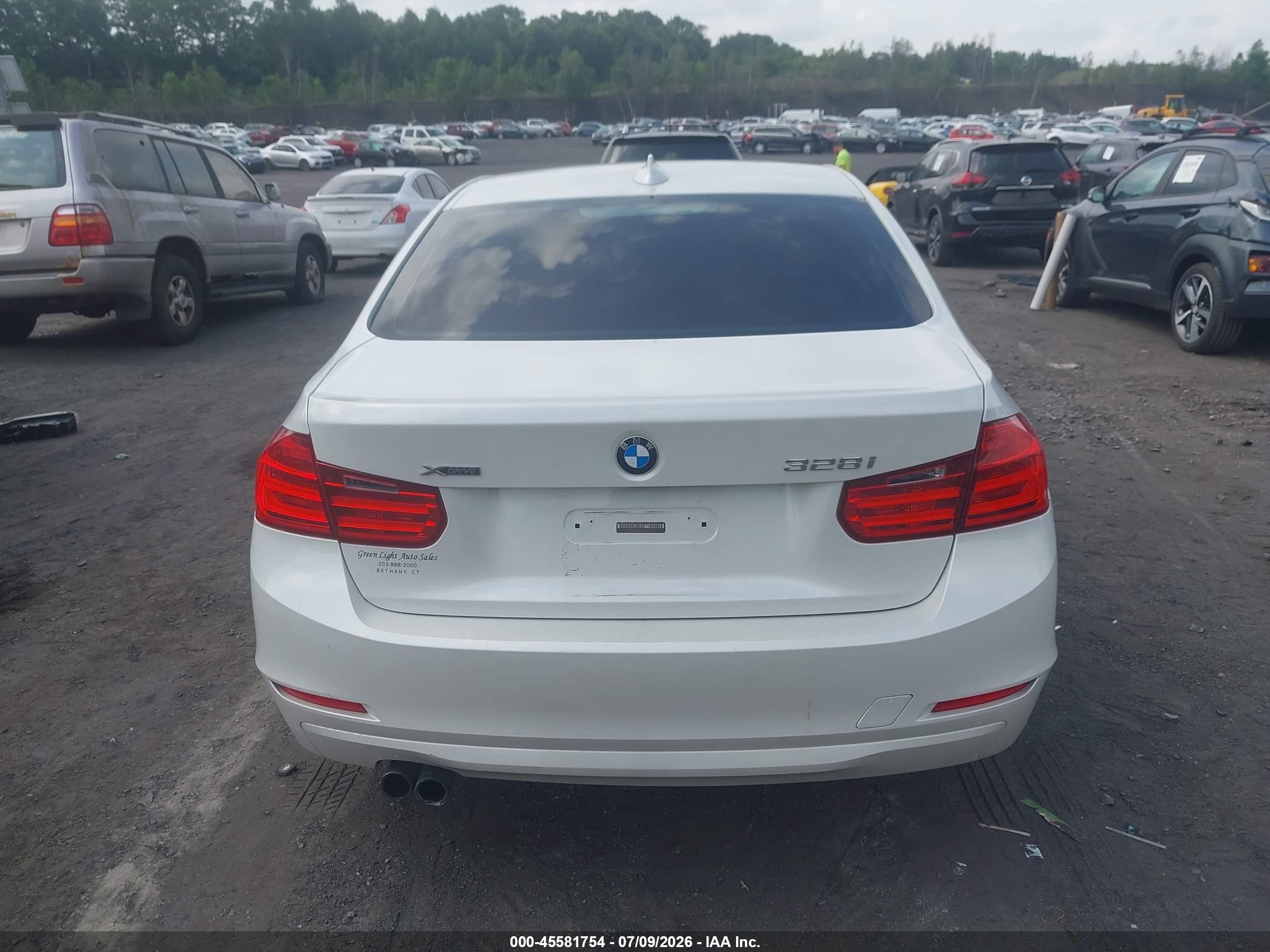 2013 Bmw 328i Xdrive White vin: WBA3B3G58DNR79699