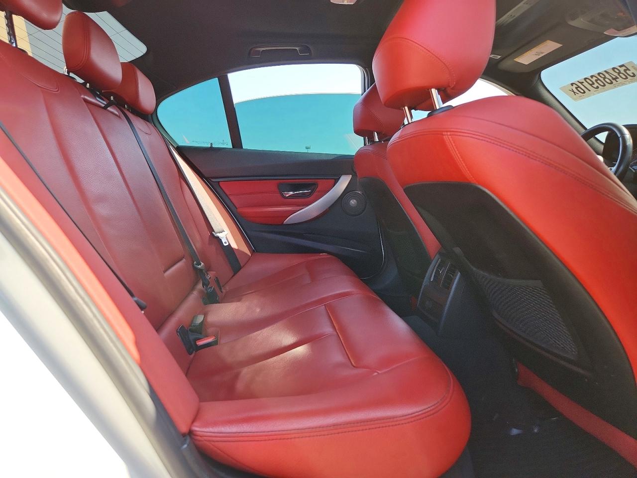 2015 Bmw 328 Xi White vin: WBA3B3G58FNR89183