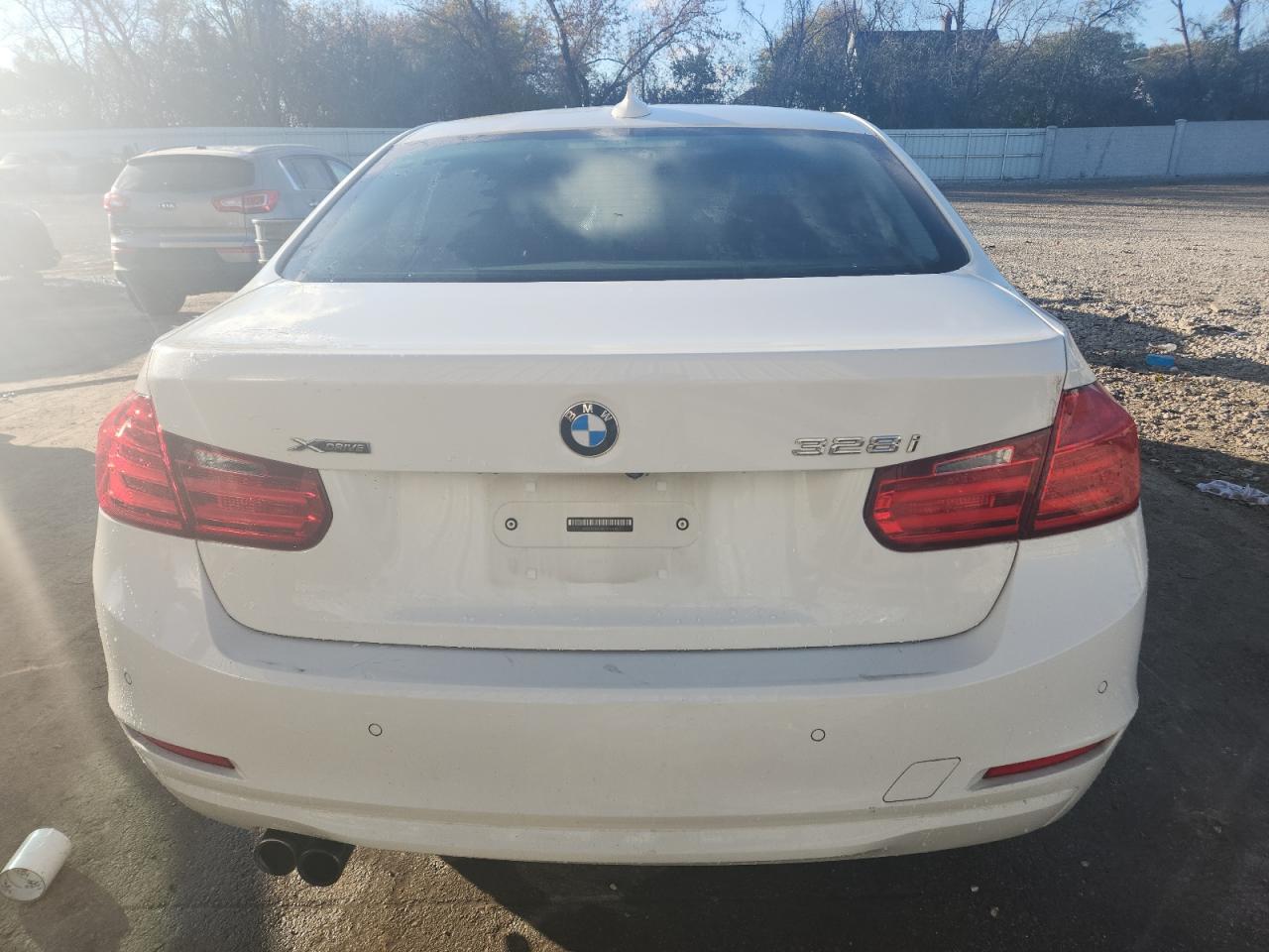 2015 Bmw 328 Xi White vin: WBA3B3G58FNT18130