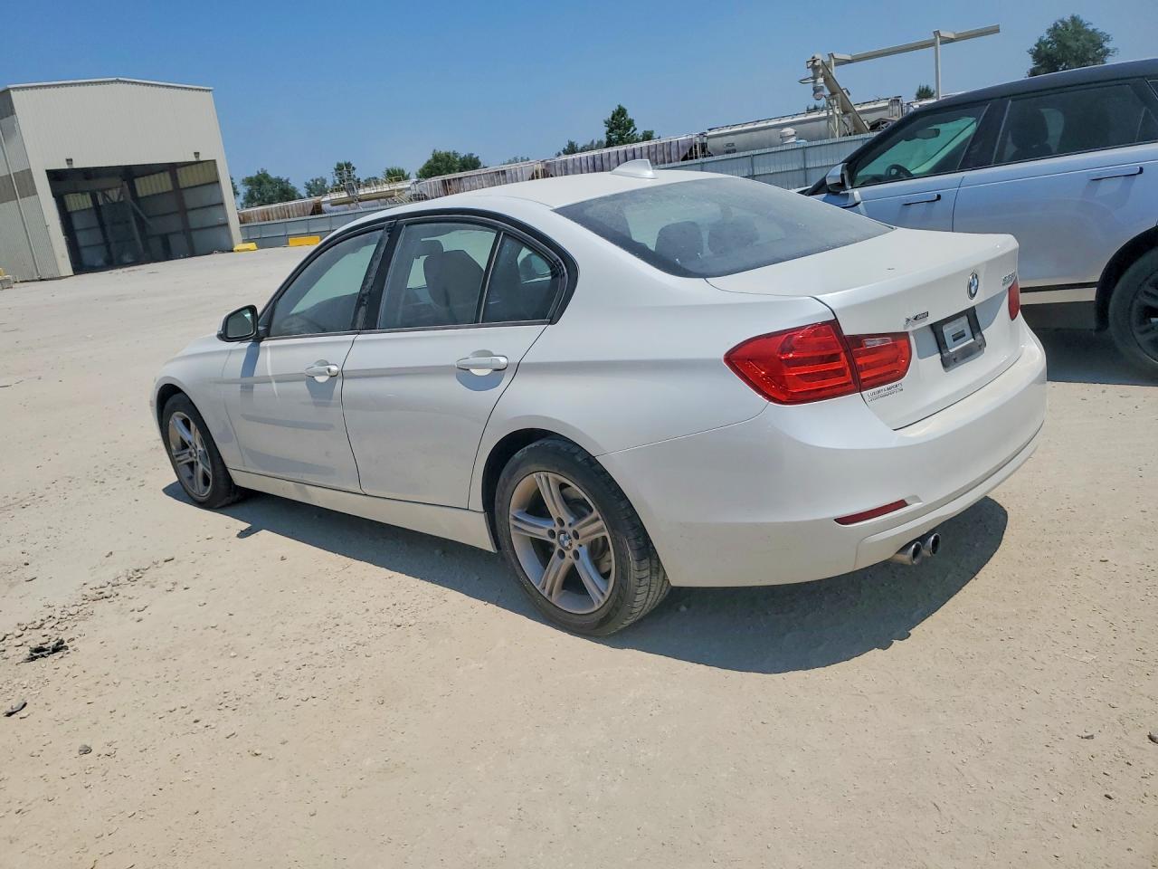 2014 Bmw 328 Xi Белый vin: WBA3B3G59ENR83469