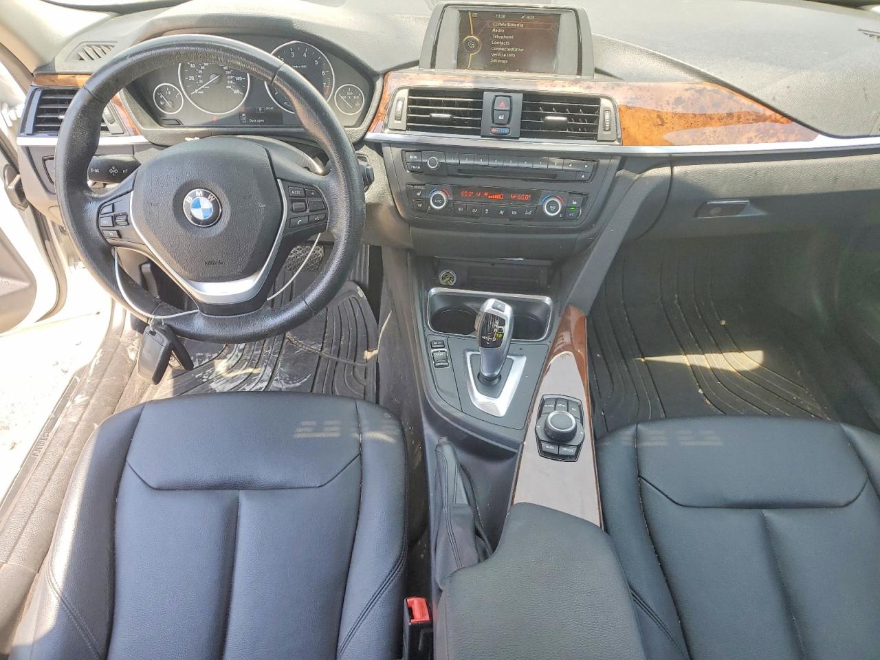 2014 Bmw 328 Xi Белый vin: WBA3B3G59ENR83469