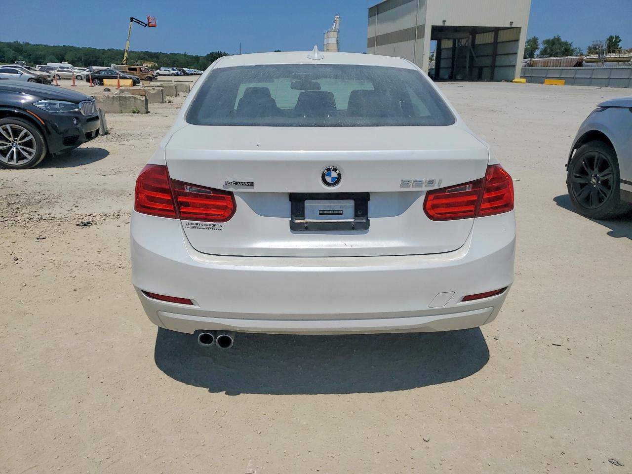 2014 Bmw 328 Xi Белый vin: WBA3B3G59ENR83469