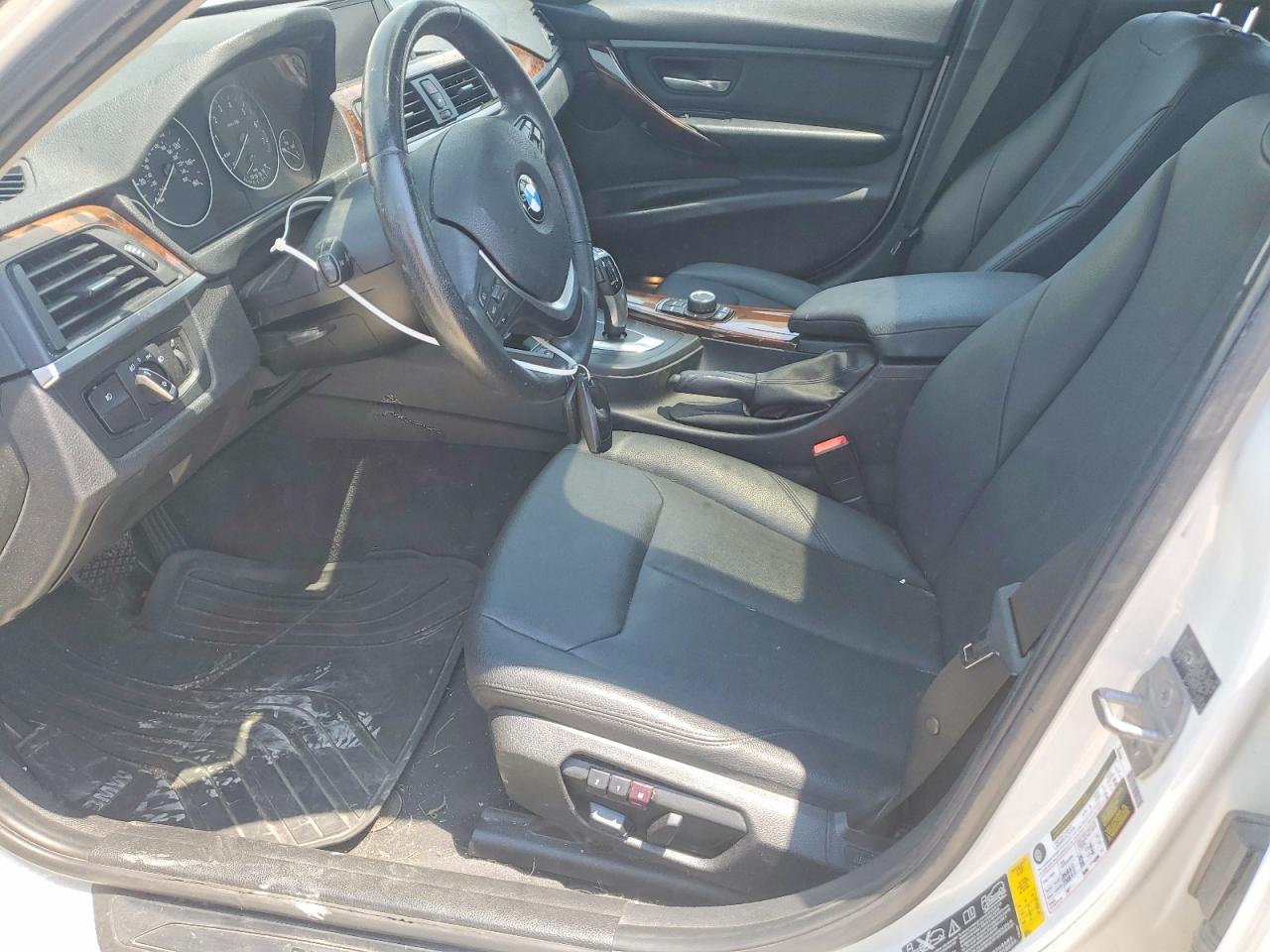 2014 Bmw 328 Xi Белый vin: WBA3B3G59ENR83469