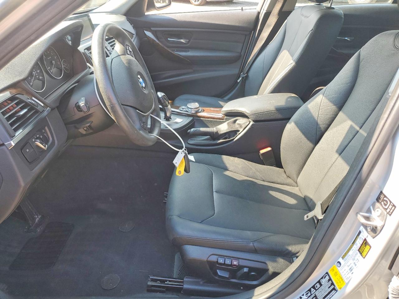 2015 Bmw 328 Xi Silver vin: WBA3B3G59FNR87409