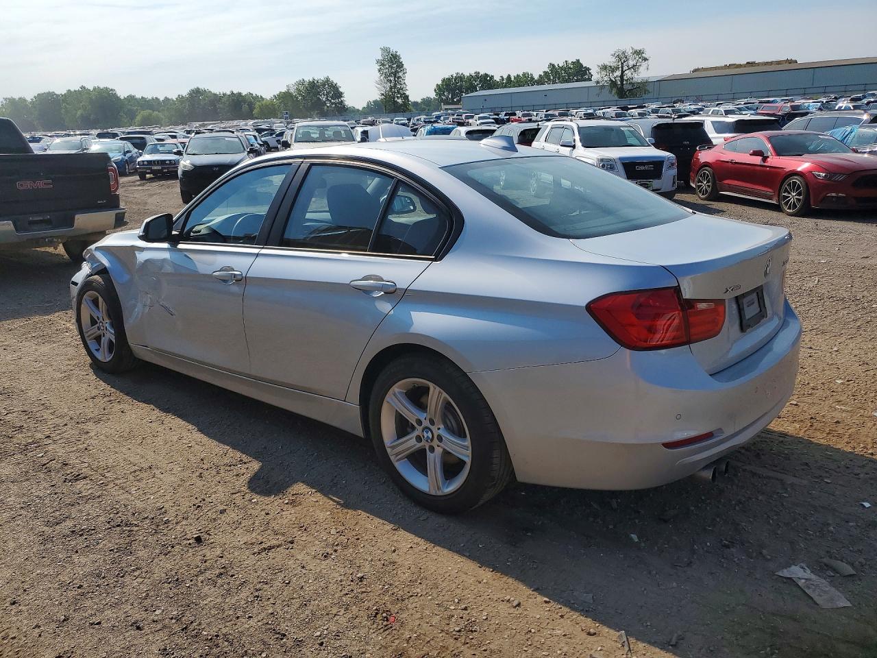 2015 Bmw 328 Xi Silver vin: WBA3B3G59FNR87409