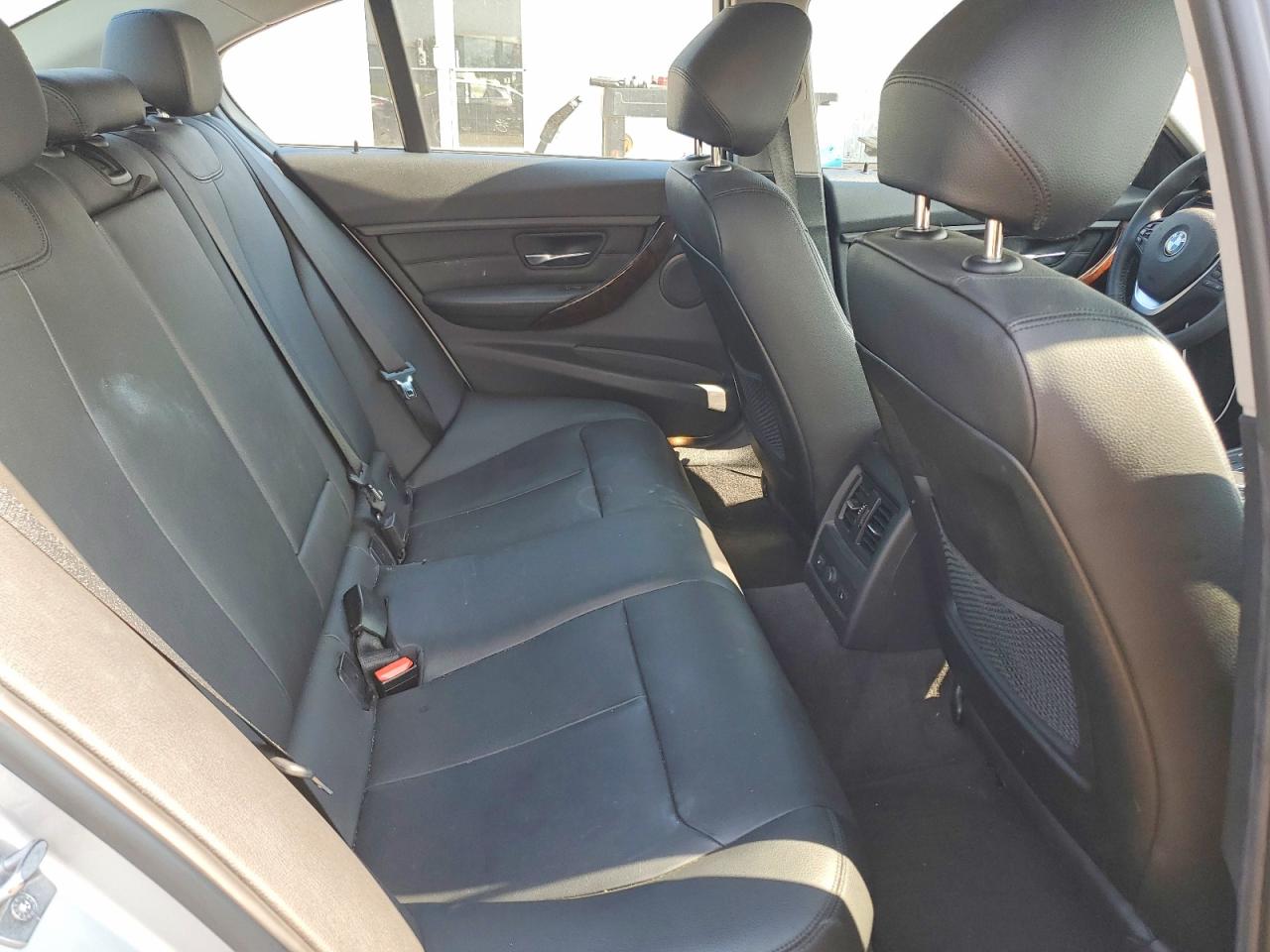 2015 Bmw 328 Xi Silver vin: WBA3B3G59FNR87409