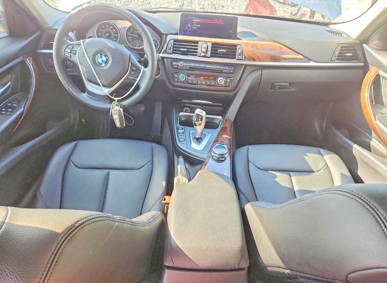 2015 Bmw 328 Xi Silver vin: WBA3B3G5XFNR85927