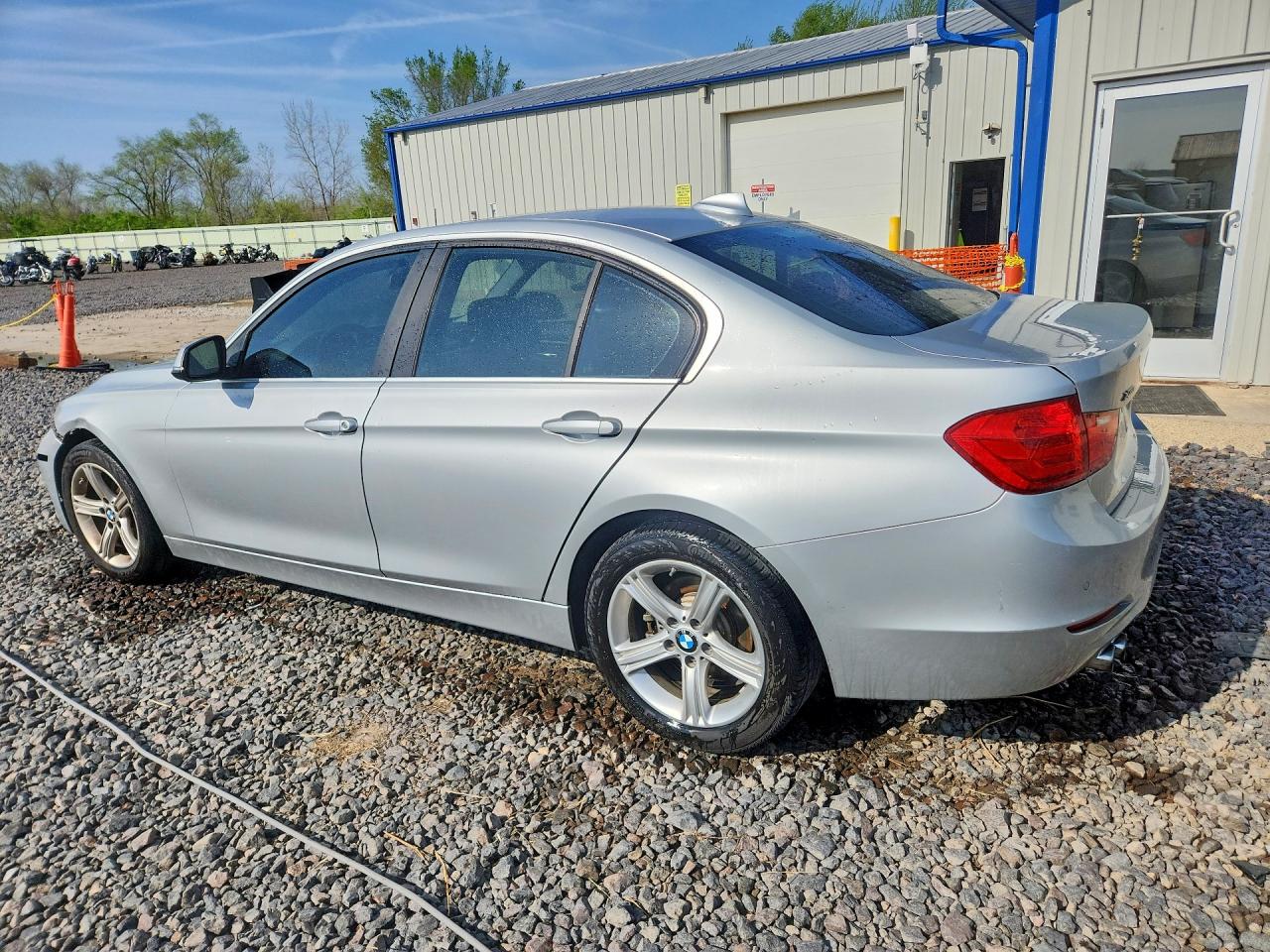 2015 Bmw 328 Xi Silver vin: WBA3B3G5XFNR85927