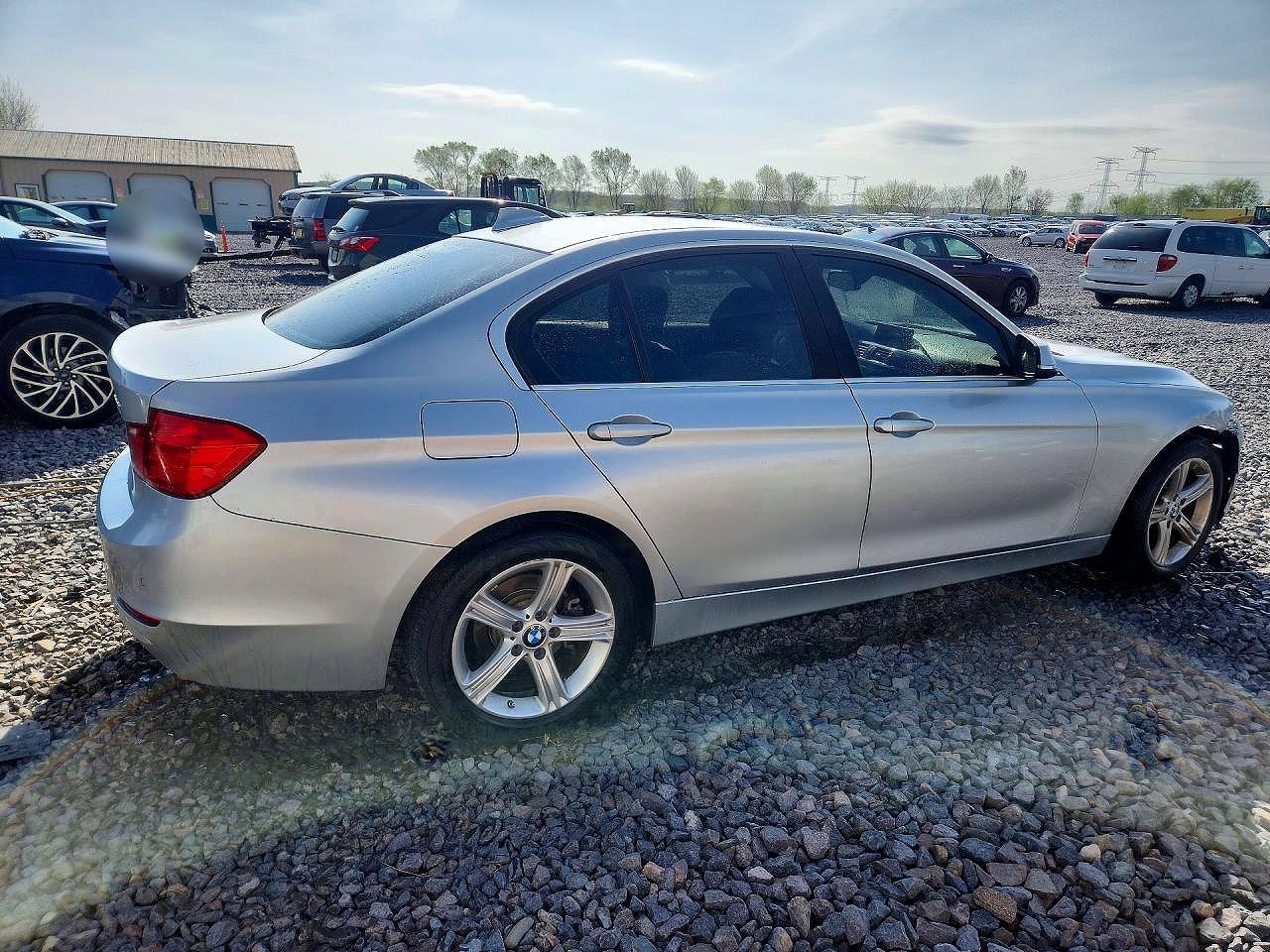 2015 Bmw 328 Xi Silver vin: WBA3B3G5XFNR85927