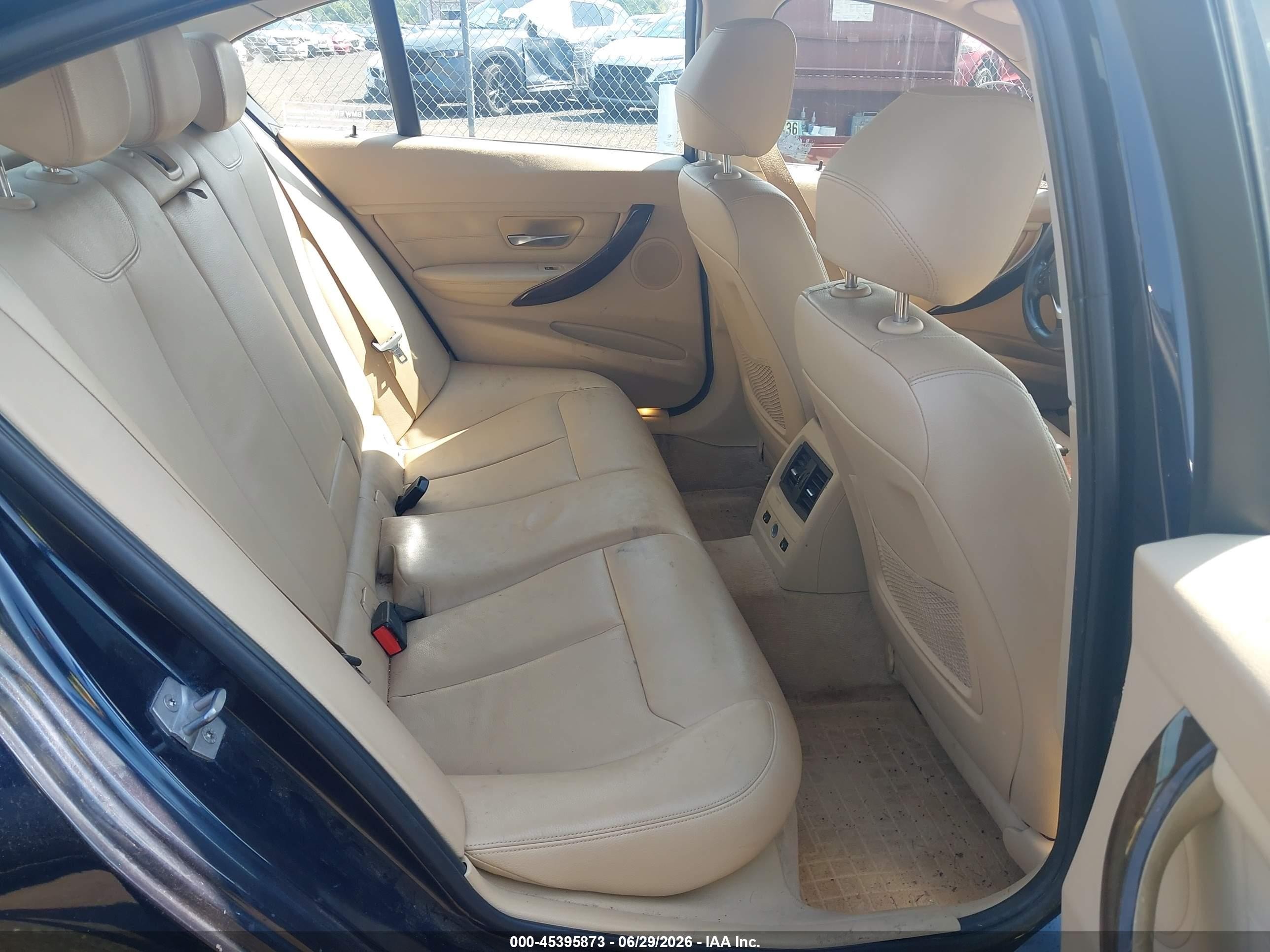 2015 Bmw 328i Xdrive Blue vin: WBA3B3G5XFNR86429