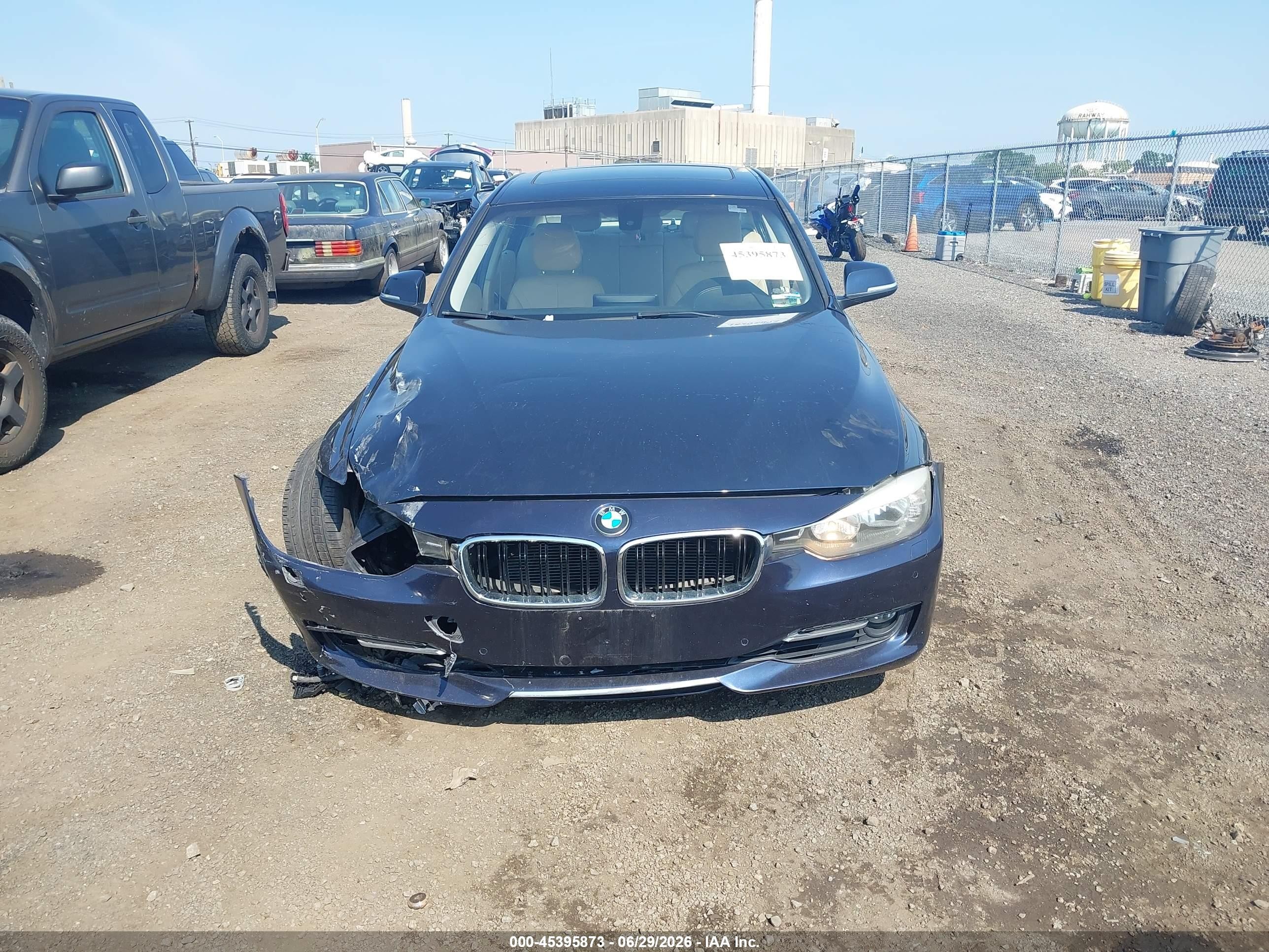 2015 Bmw 328i Xdrive Blue vin: WBA3B3G5XFNR86429