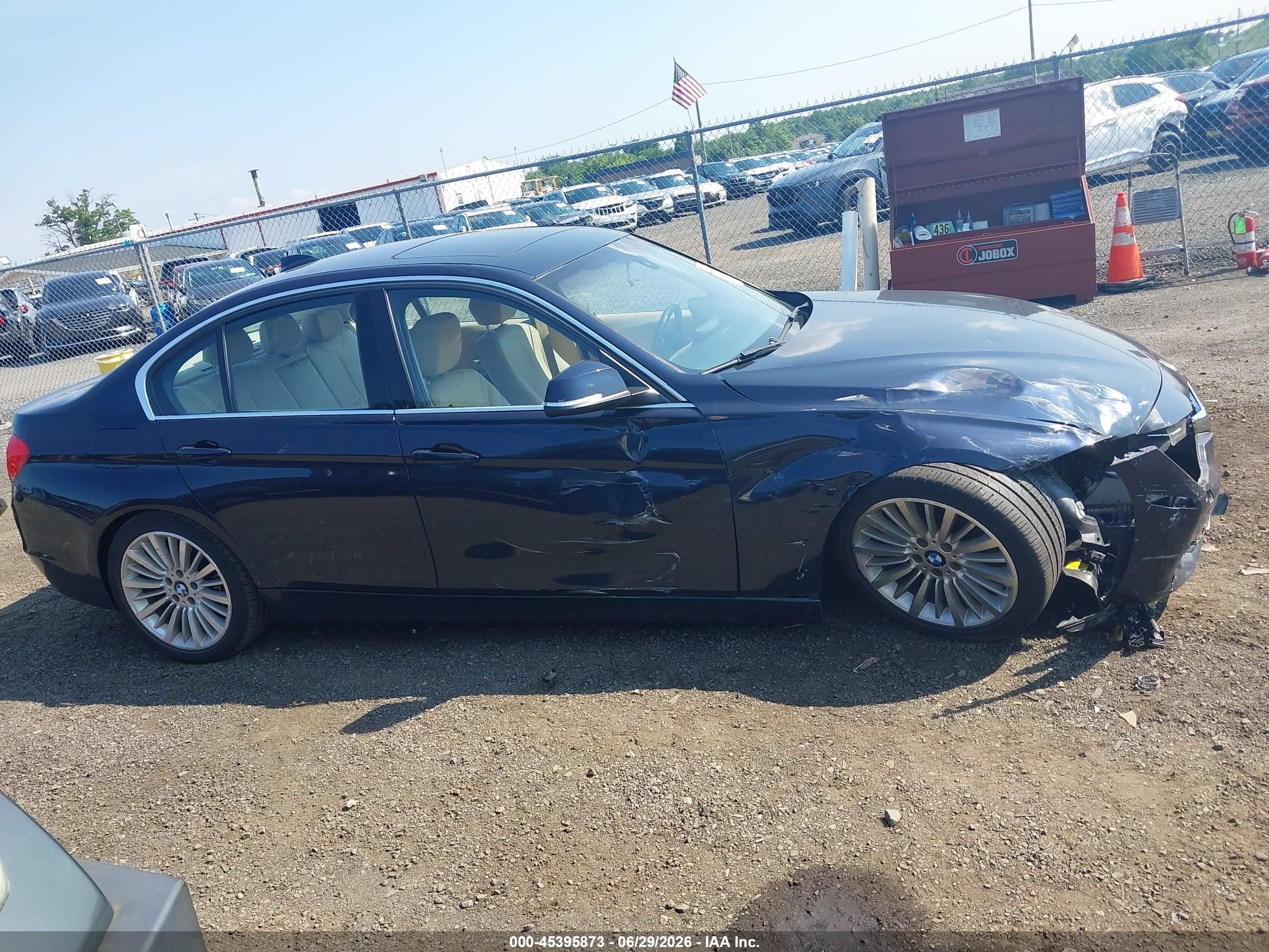 2015 Bmw 328i Xdrive Blue vin: WBA3B3G5XFNR86429