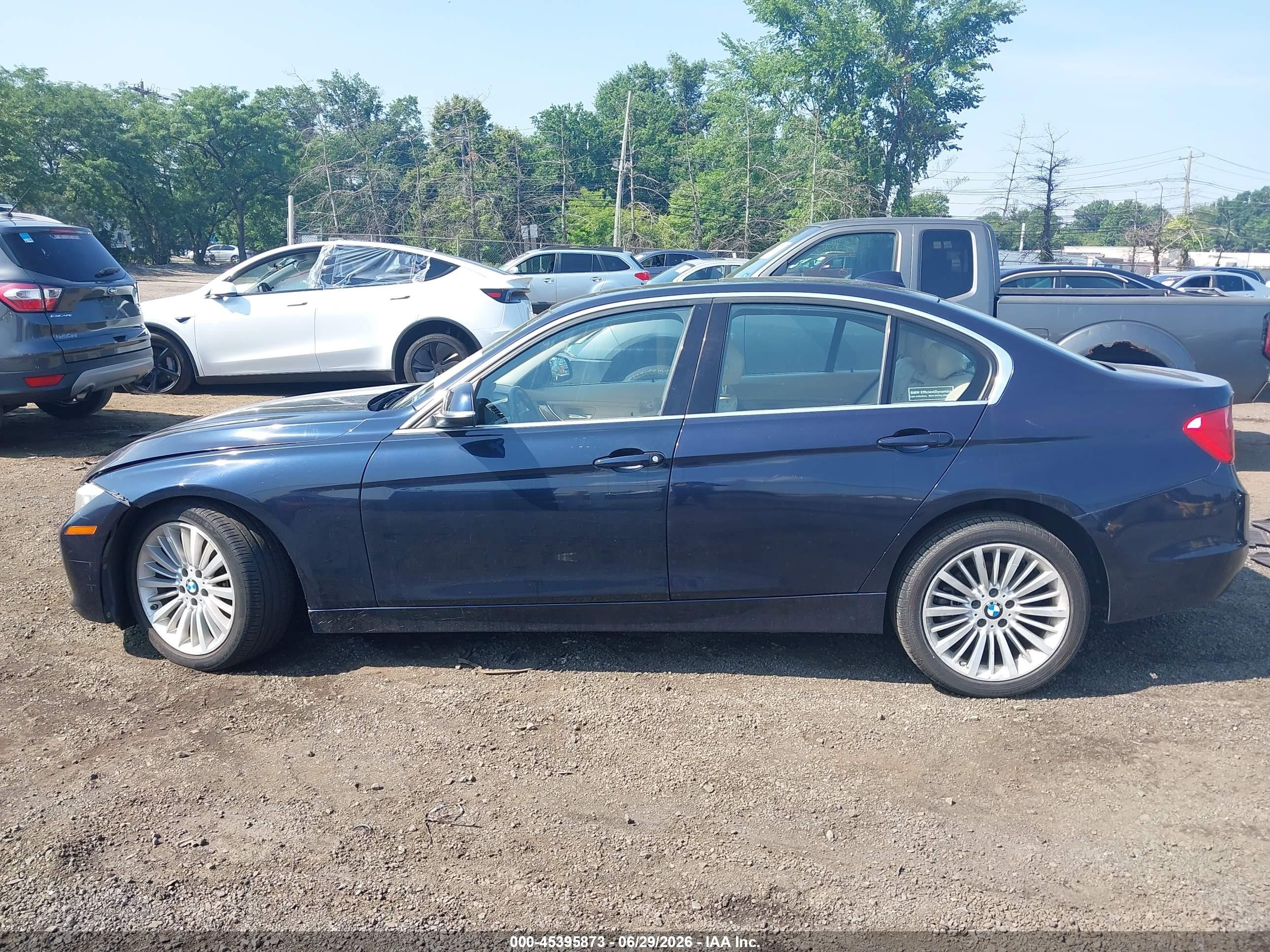 2015 Bmw 328i Xdrive Blue vin: WBA3B3G5XFNR86429