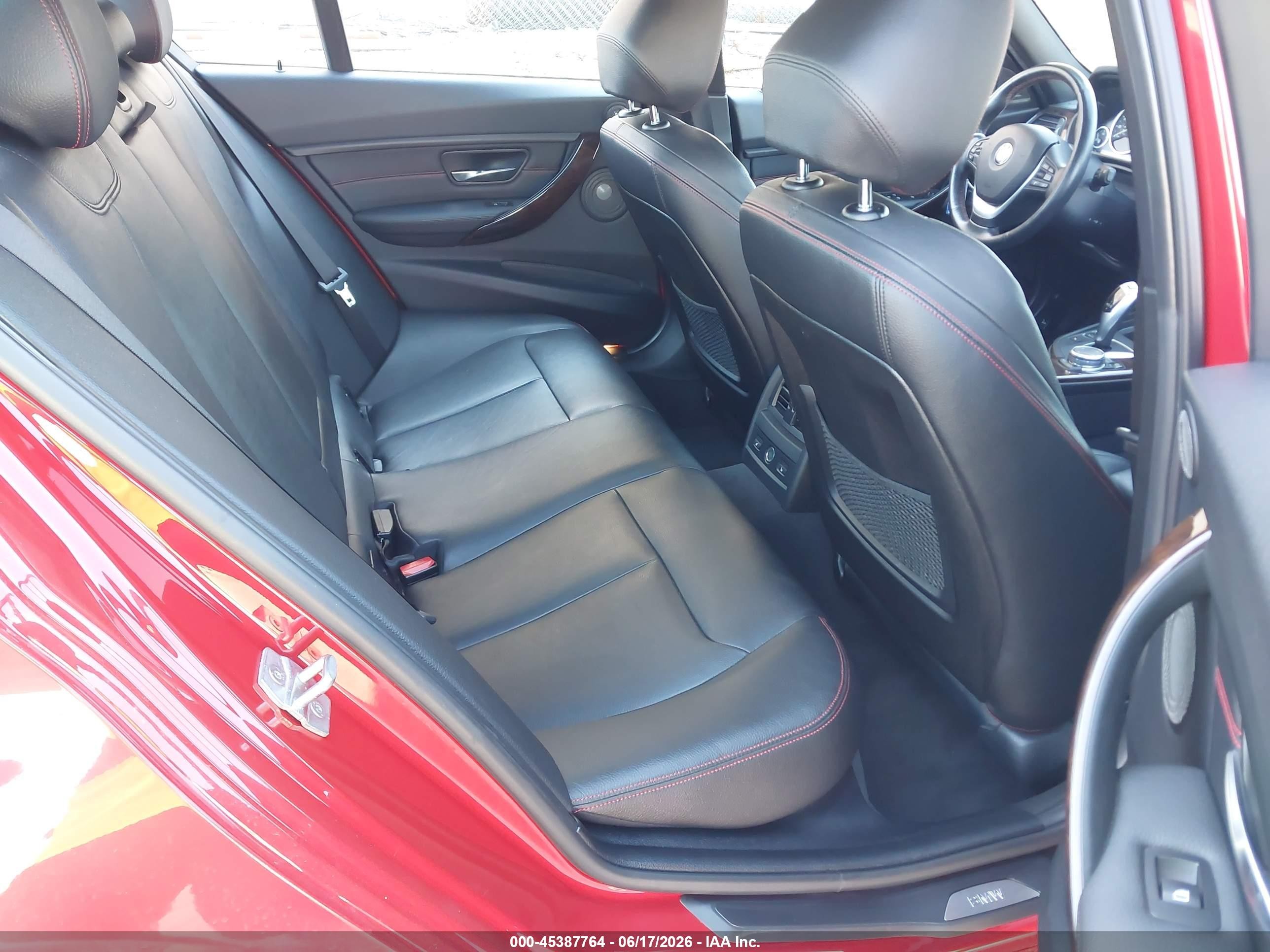 2015 Bmw 328i Xdrive Red vin: WBA3B5C50FP654490