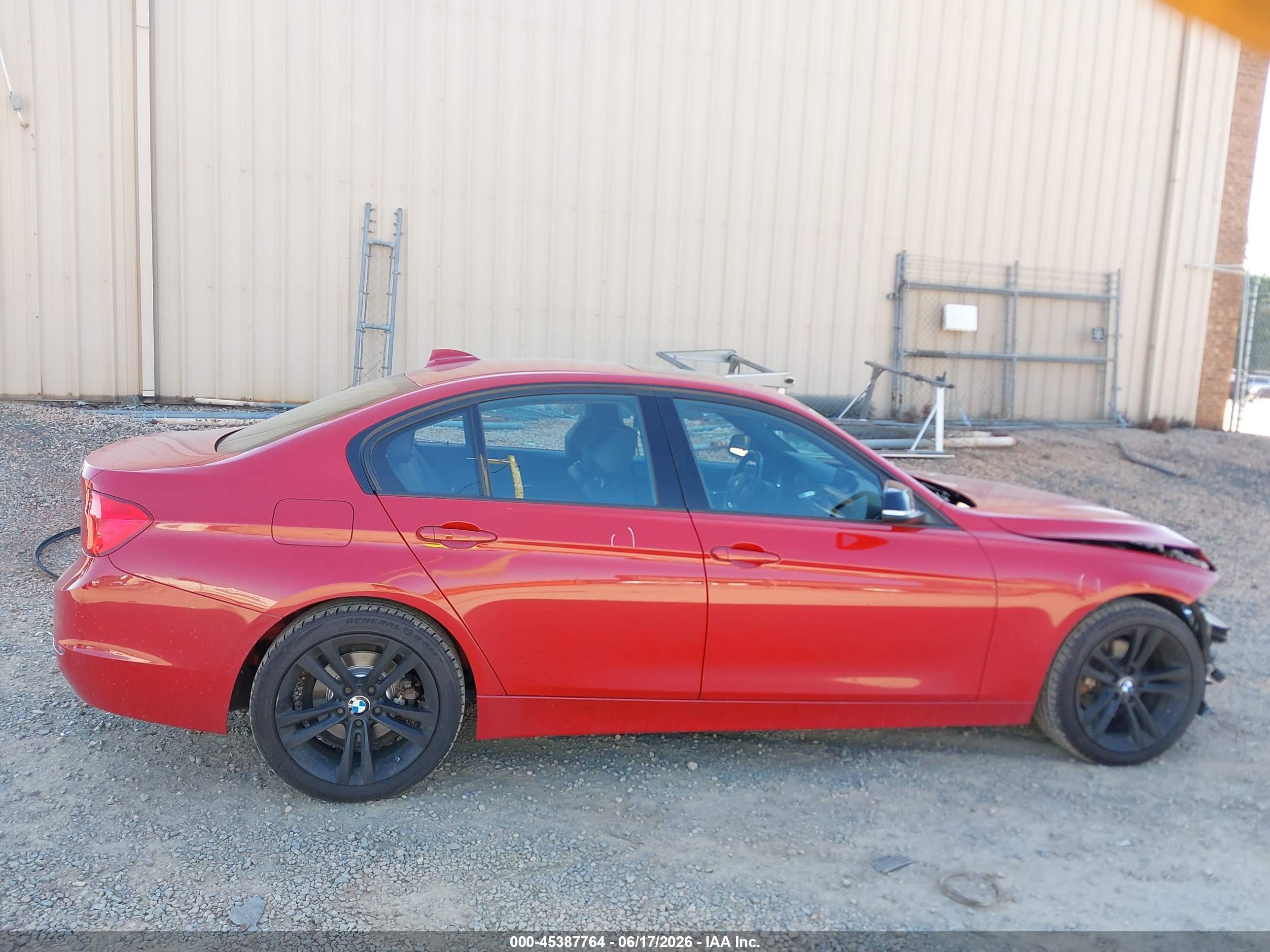 2015 Bmw 328i Xdrive Red vin: WBA3B5C50FP654490