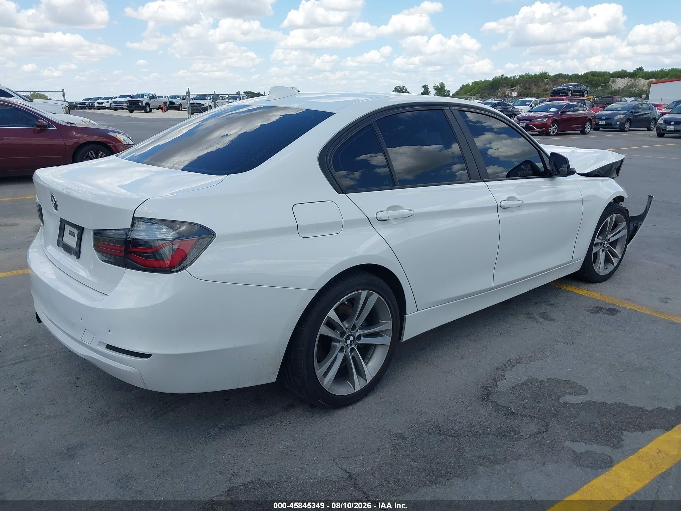 2014 Bmw 328i Xdrive White vin: WBA3B5C51EF959243