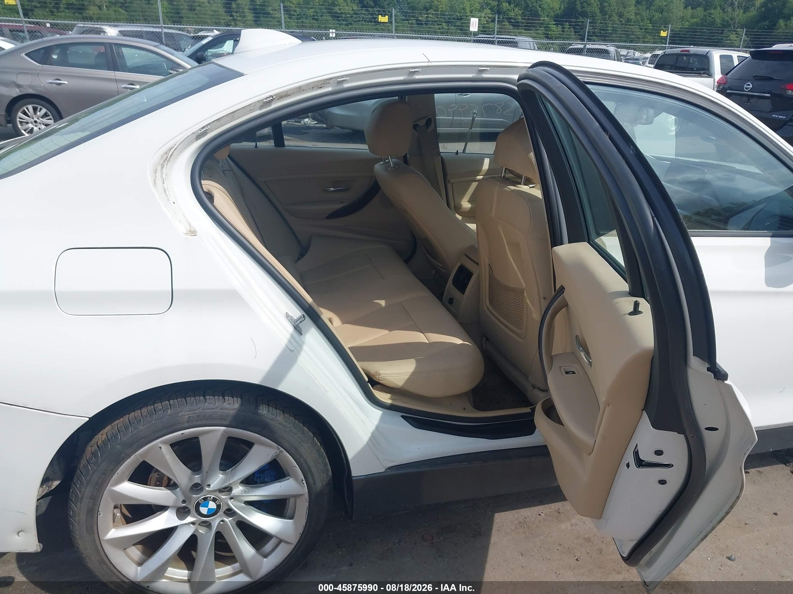 2014 Bmw 328i Xdrive White vin: WBA3B5C51EP543445