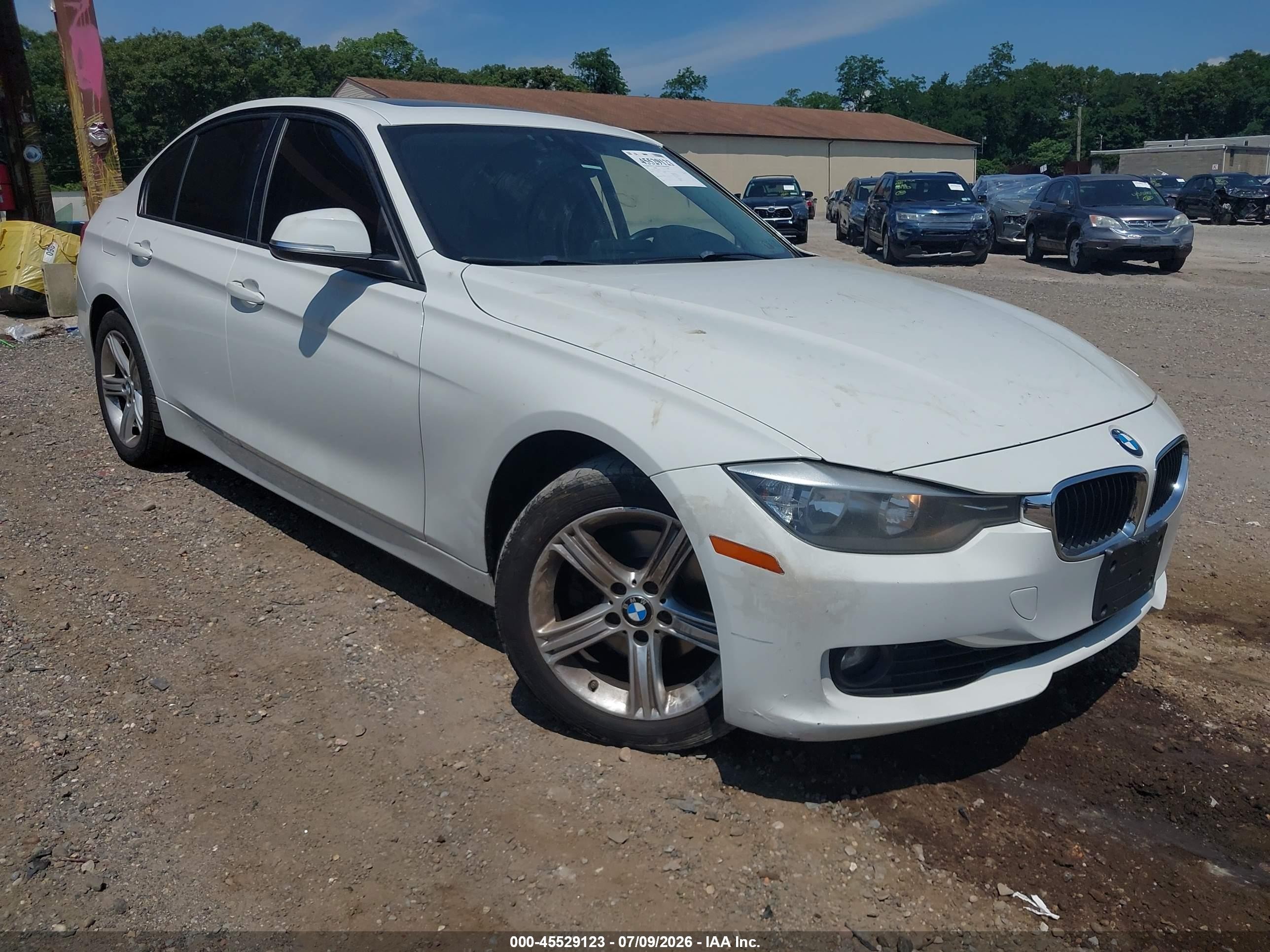 2014 Bmw 328i Xdrive White vin: WBA3B5C52EF599724