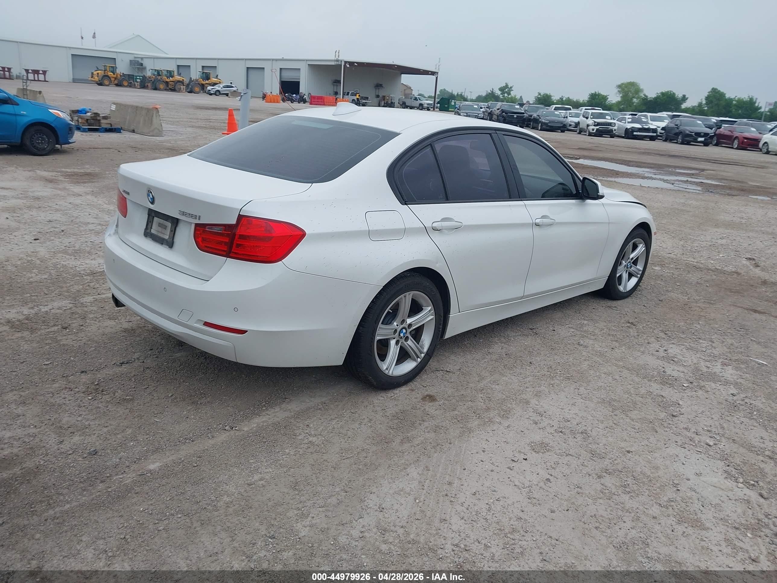 2014 Bmw 328i Xdrive White vin: WBA3B5C52EP541154