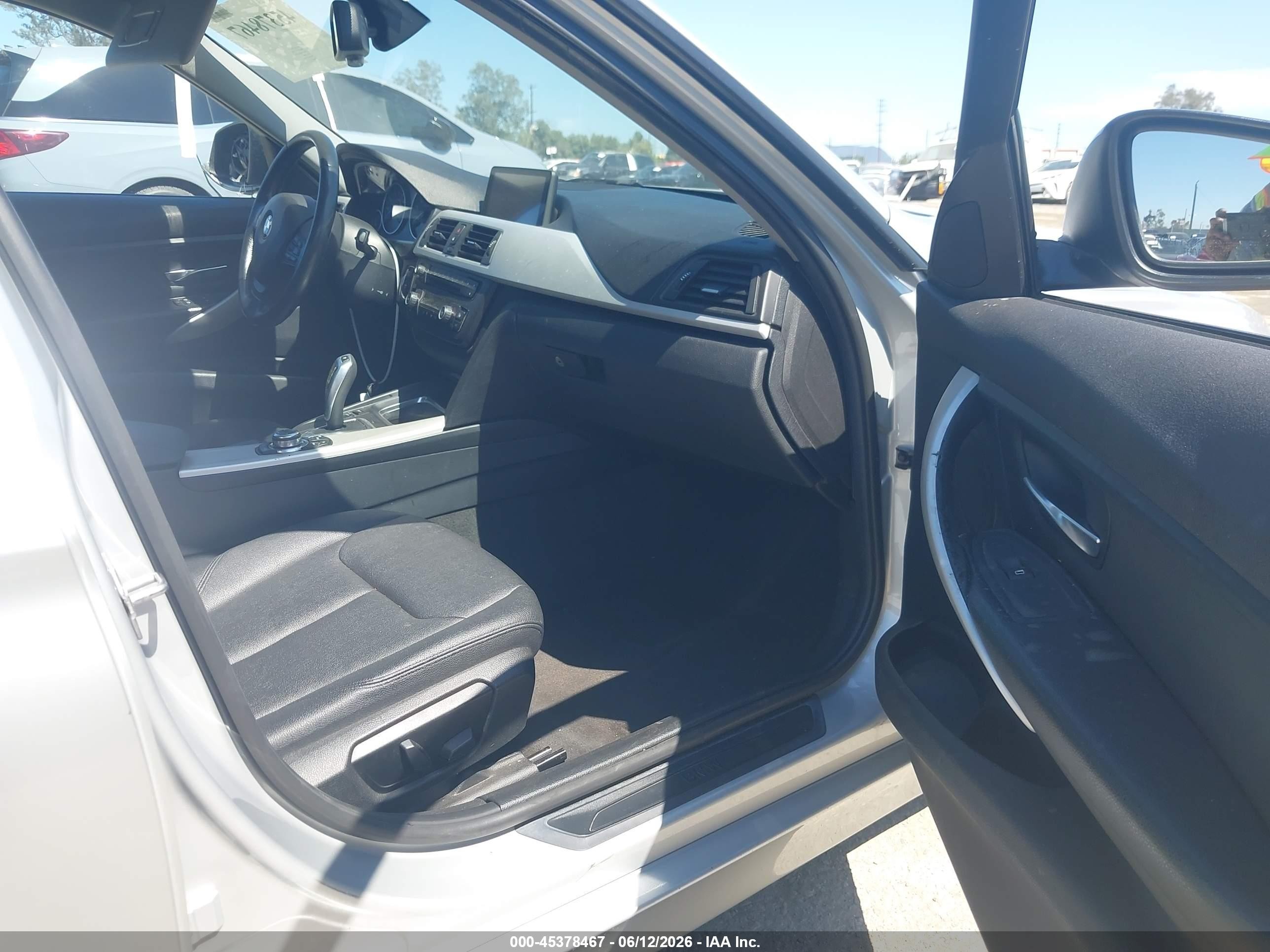2013 Bmw 328i Xdrive Silver vin: WBA3B5C53DF591419