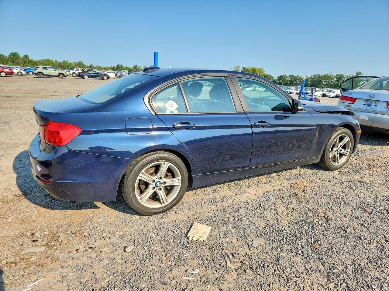 2013 Bmw 328 Xi Sulev Blue vin: WBA3B5C53DF594210