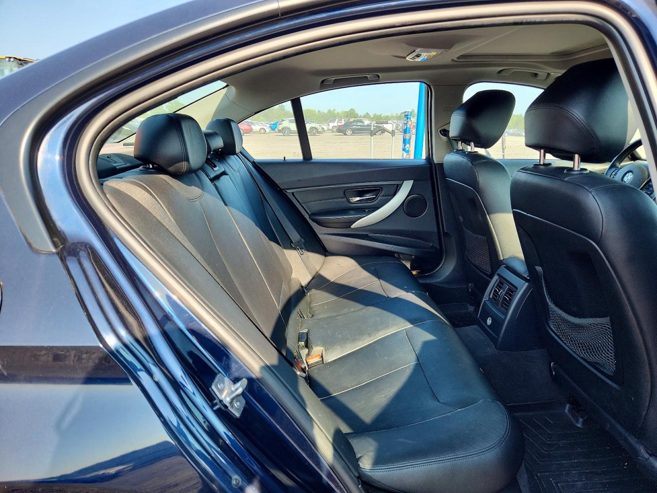 2013 Bmw 328 Xi Sulev Blue vin: WBA3B5C53DF594210