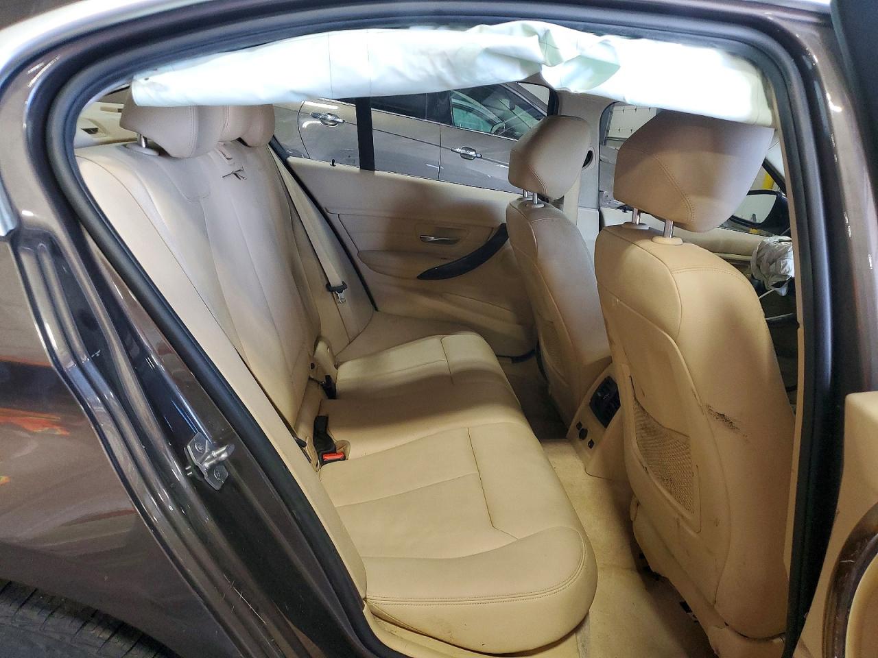 2015 Bmw 328 Xi Sulev Желто-коричневый vin: WBA3B5C53FF959729