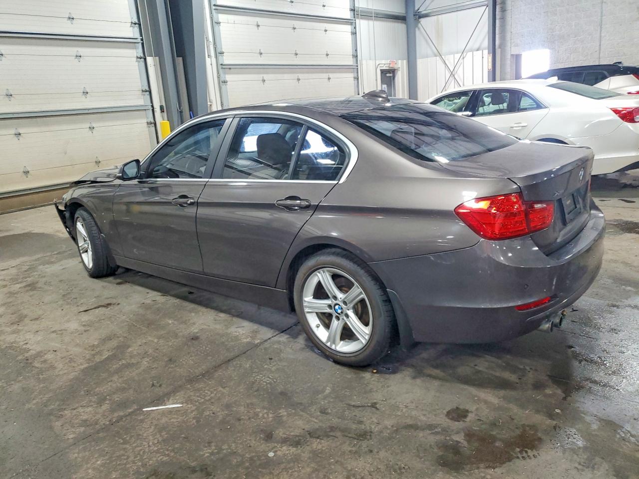 2015 Bmw 328 Xi Sulev Желто-коричневый vin: WBA3B5C53FF959729