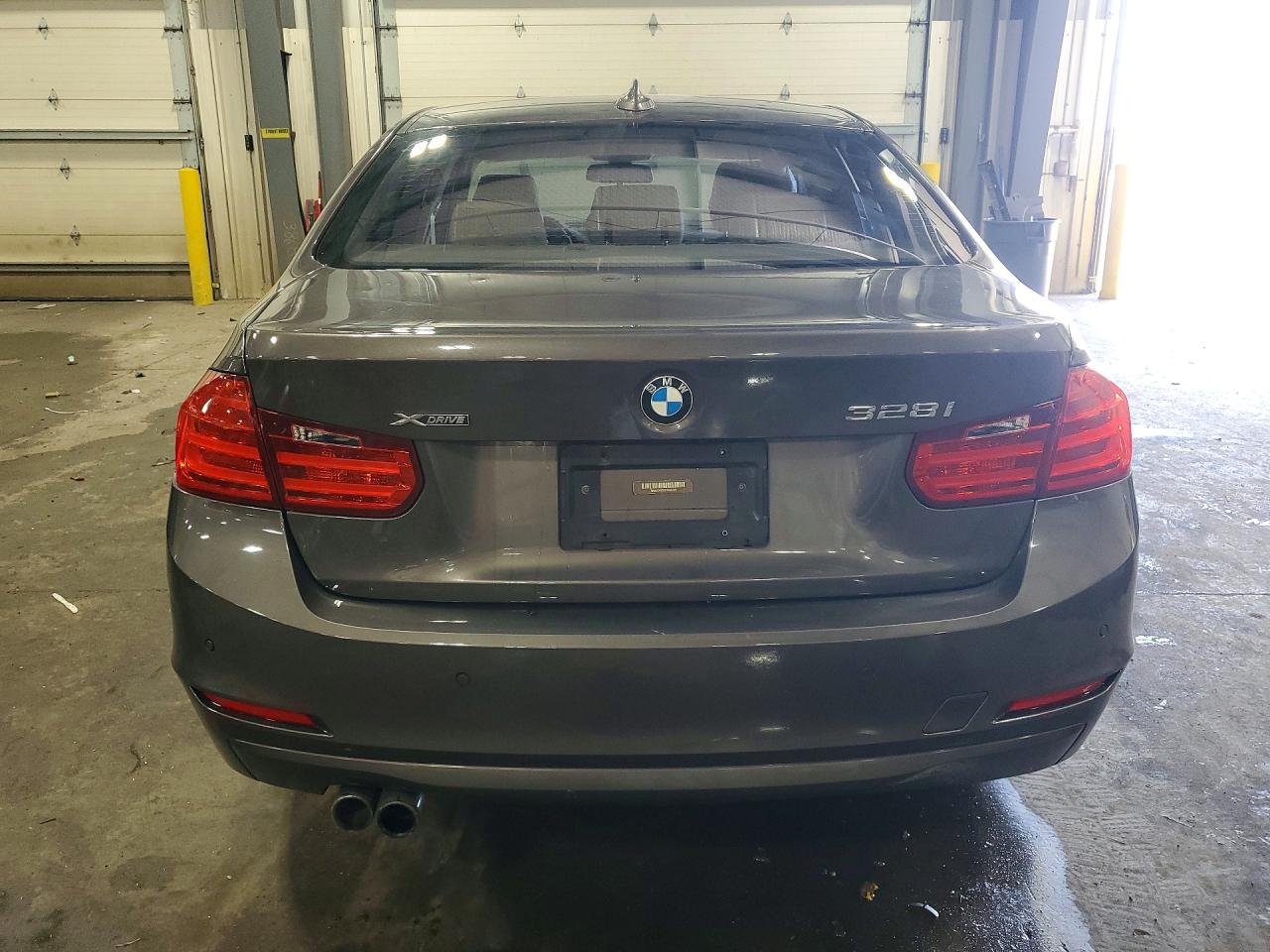 2015 Bmw 328 Xi Sulev Желто-коричневый vin: WBA3B5C53FF959729