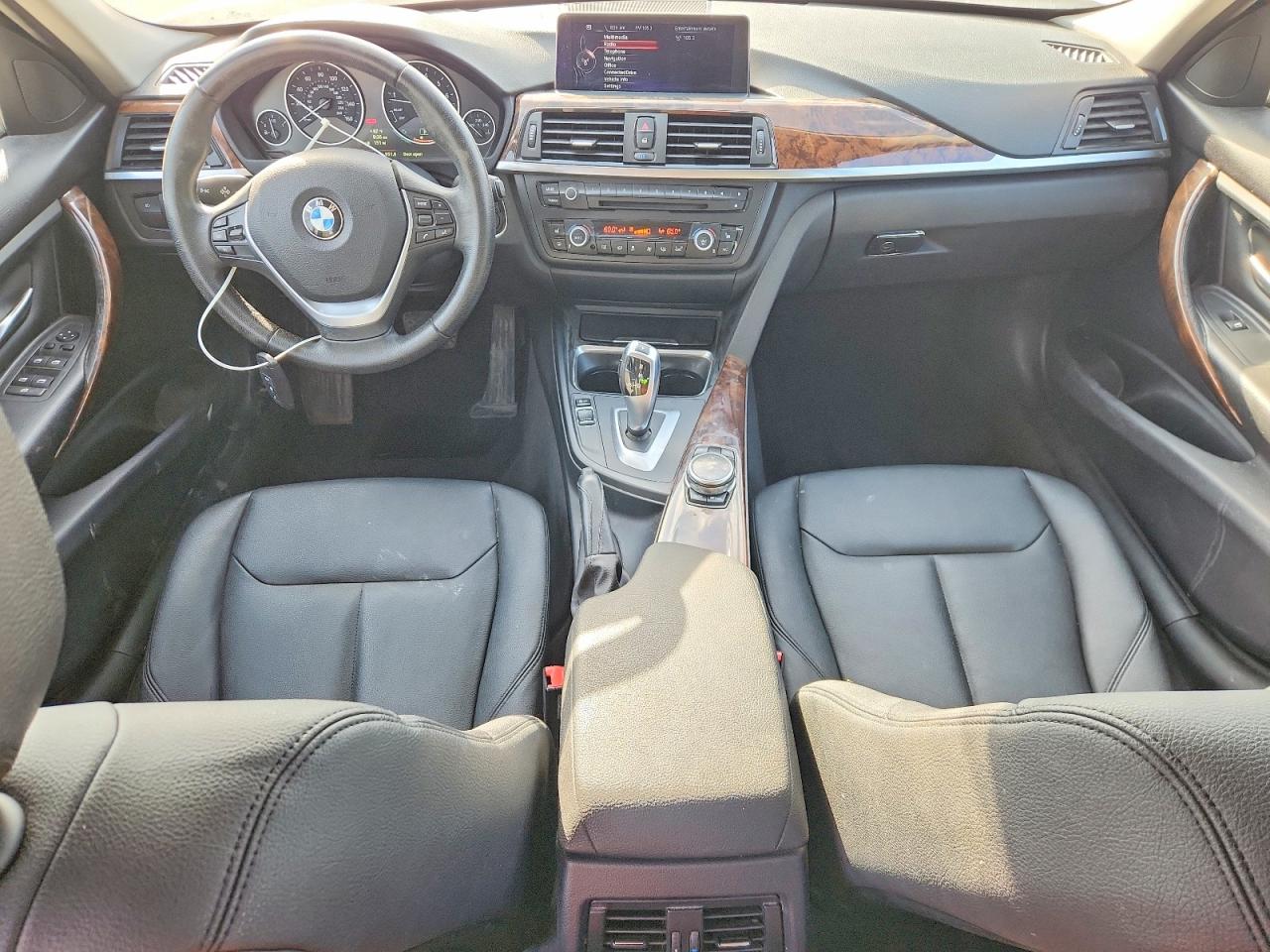 2014 Bmw 328 Xi Sulev Белый vin: WBA3B5C54EP541124