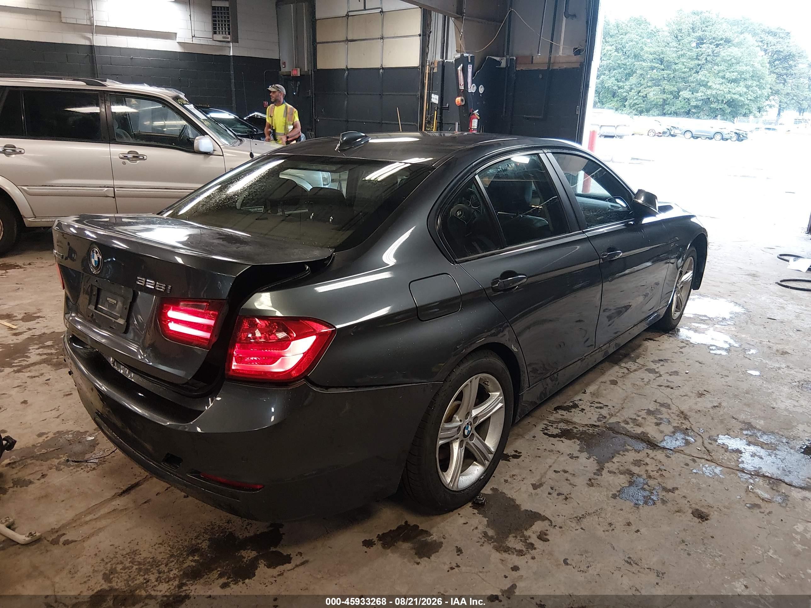 2015 Bmw 328i Xdrive Gray vin: WBA3B5C54FF963062
