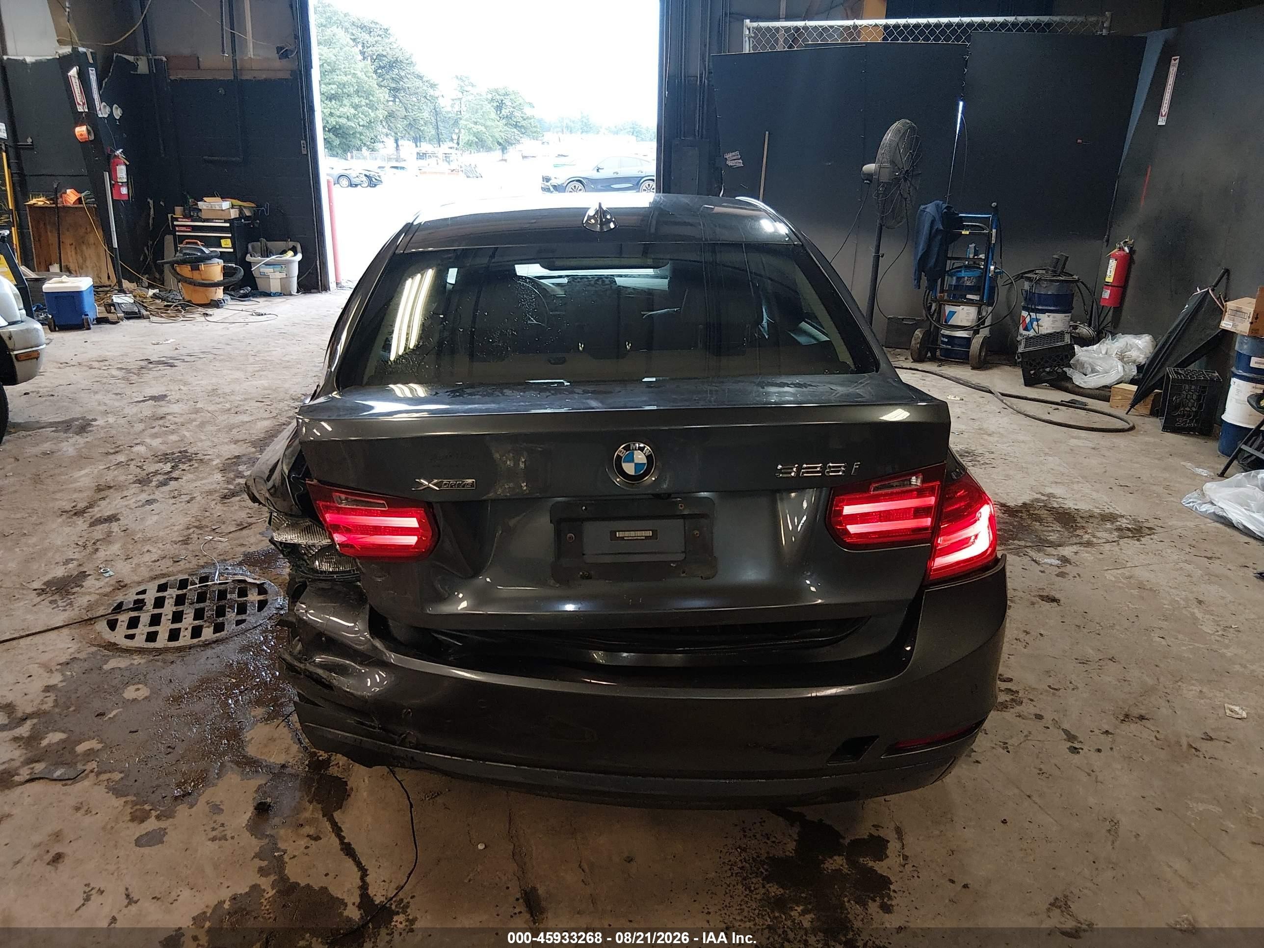 2015 Bmw 328i Xdrive Gray vin: WBA3B5C54FF963062