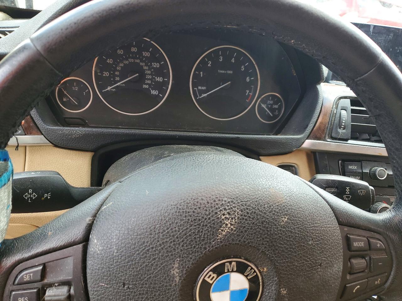 2013 Bmw 328 Xi Sulev Красный vin: WBA3B5C55DJ598398