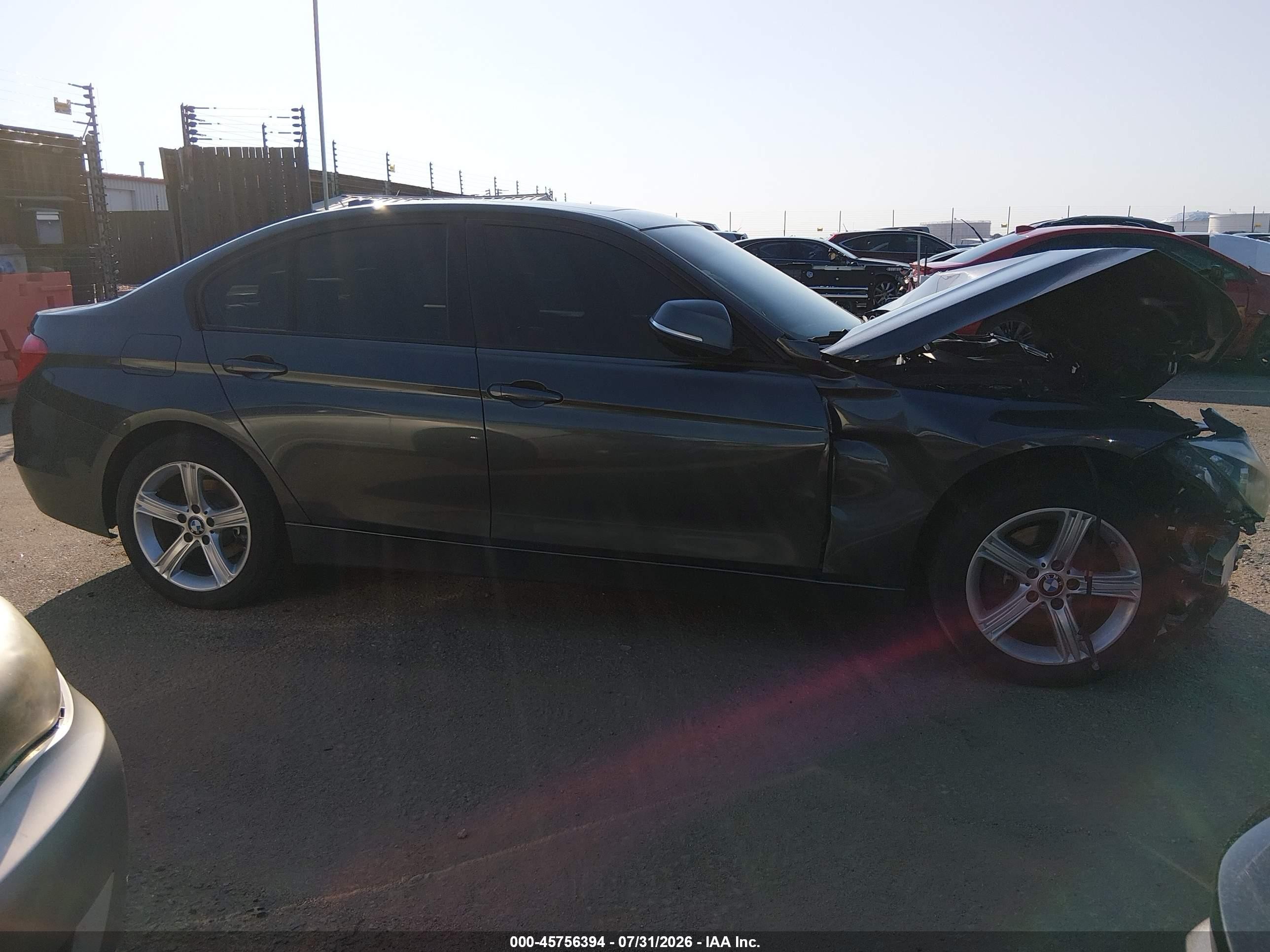 2014 Bmw 328i Xdrive Gray vin: WBA3B5C55EF599569