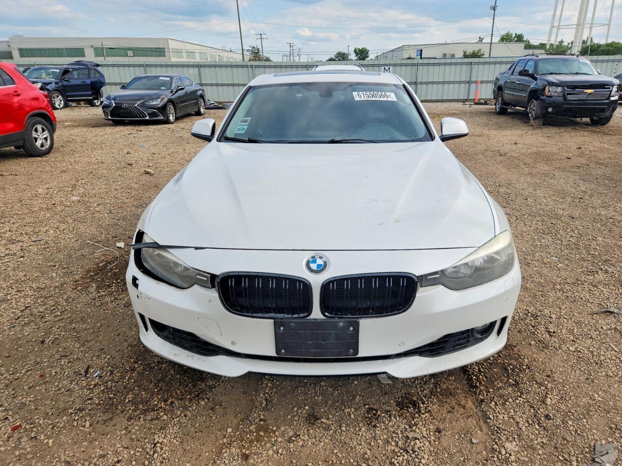 2014 Bmw 328 Xi Sulev Белый vin: WBA3B5C55EP652572