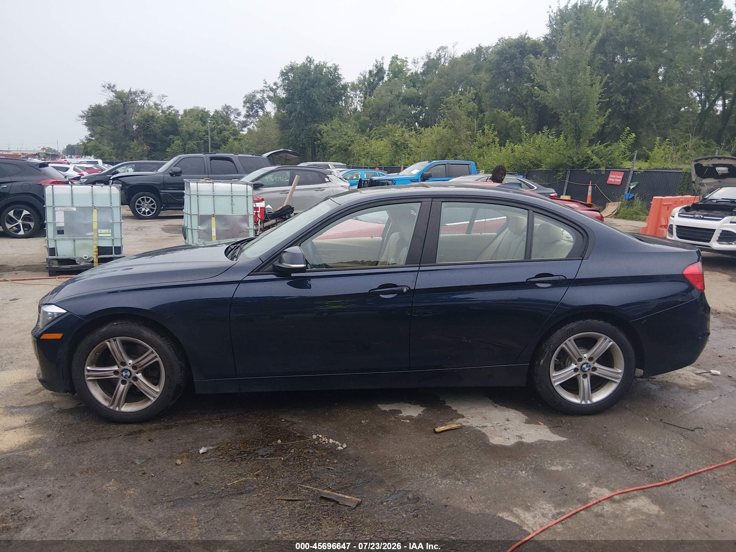 2013 Bmw 328i Xdrive Navy vin: WBA3B5C57DF595389