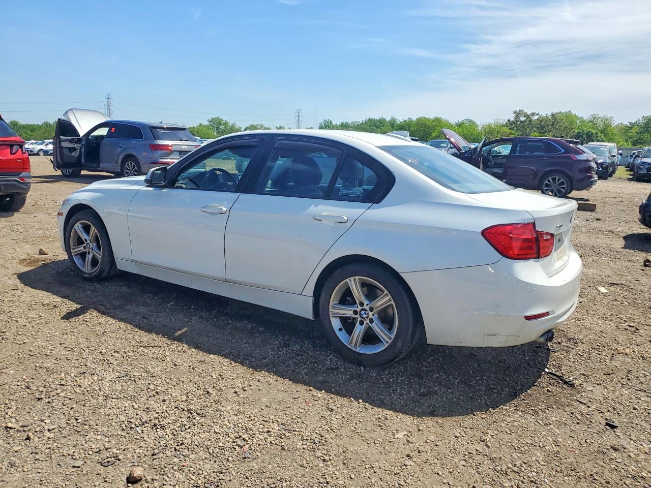 2013 Bmw 328 Xi Sulev White vin: WBA3B5C57DF599023