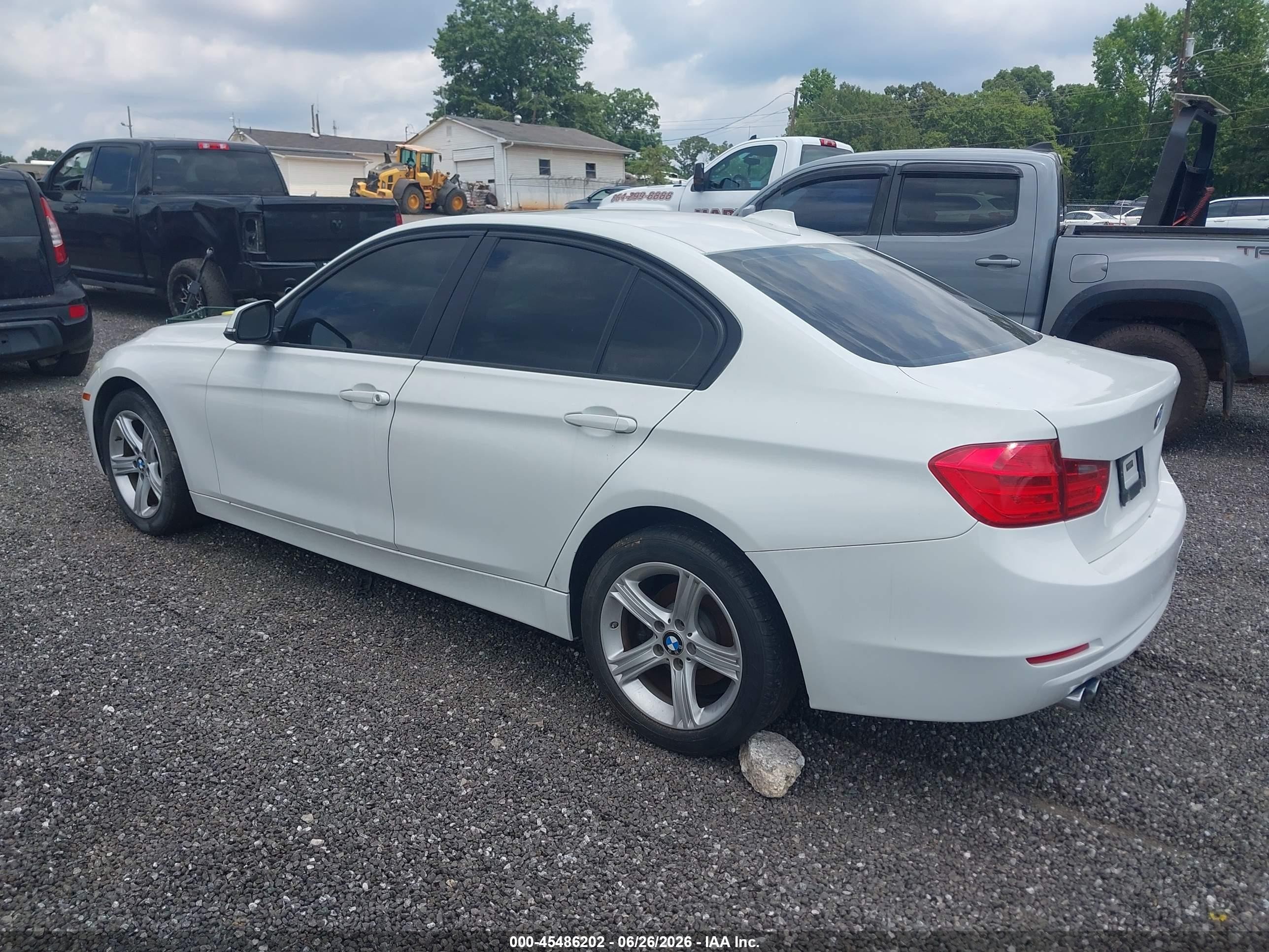 2014 Bmw 328i Xdrive Белый vin: WBA3B5C57EF599461