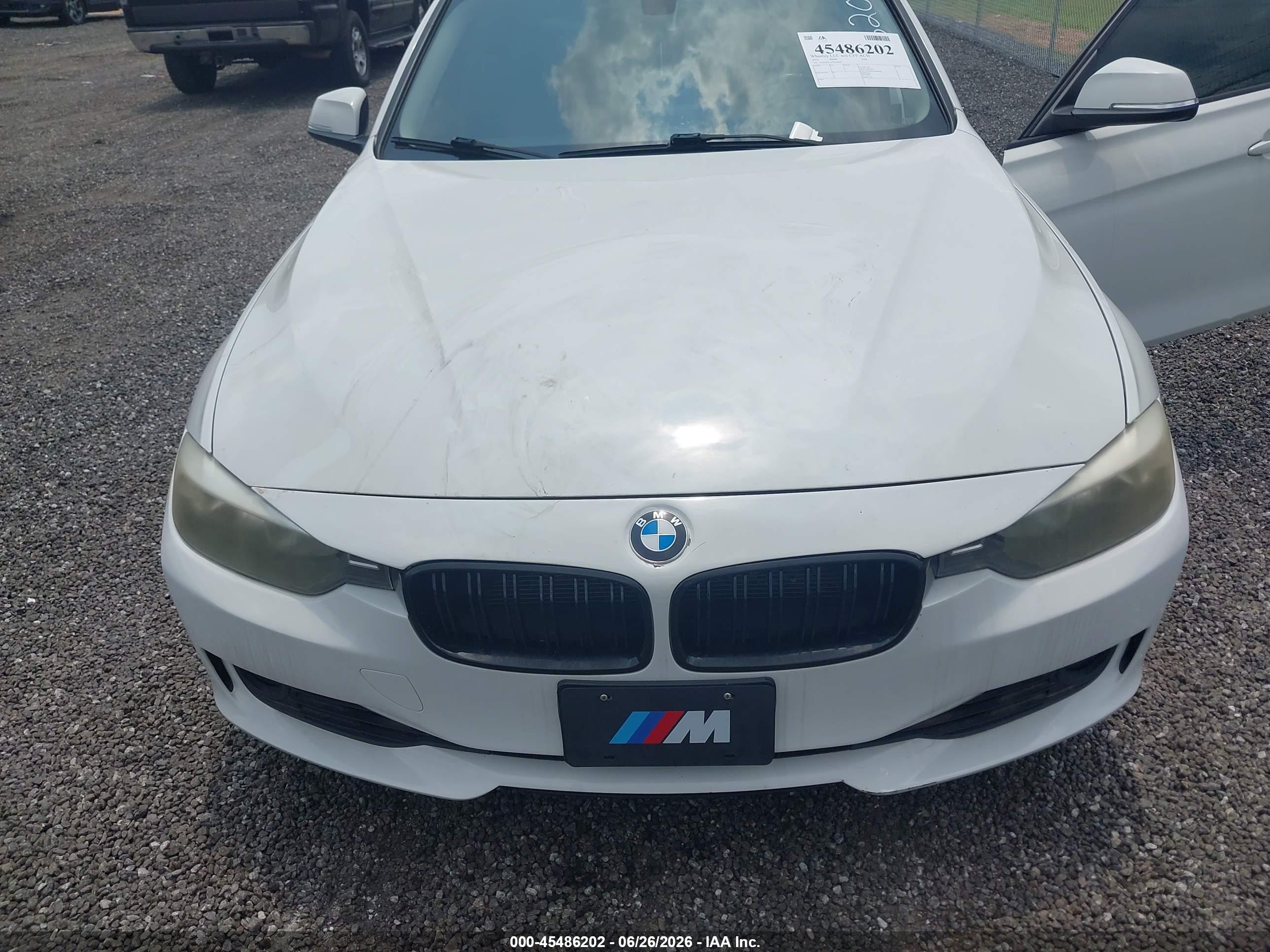 2014 Bmw 328i Xdrive Белый vin: WBA3B5C57EF599461
