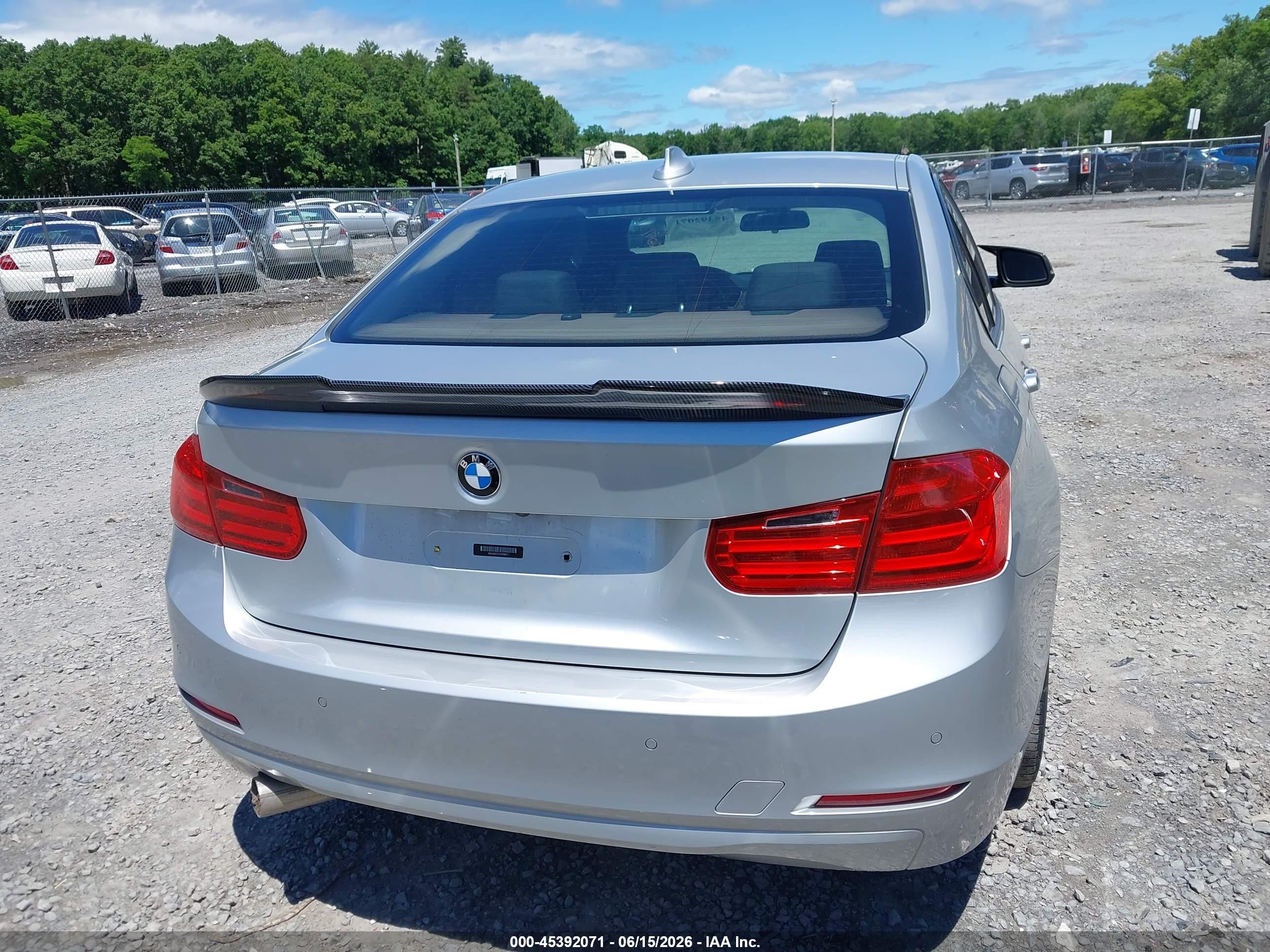 2014 Bmw 328i Xdrive Серебряный vin: WBA3B5C57EF599511