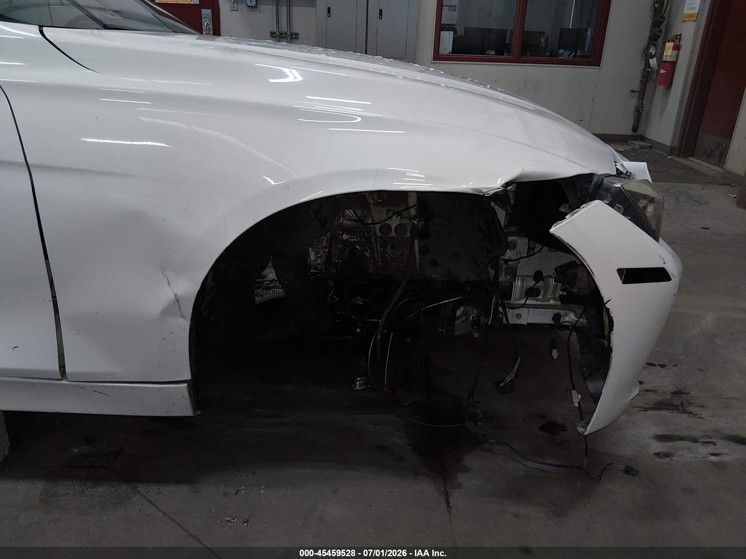 2015 Bmw 328i Xdrive White vin: WBA3B5C57FP653742