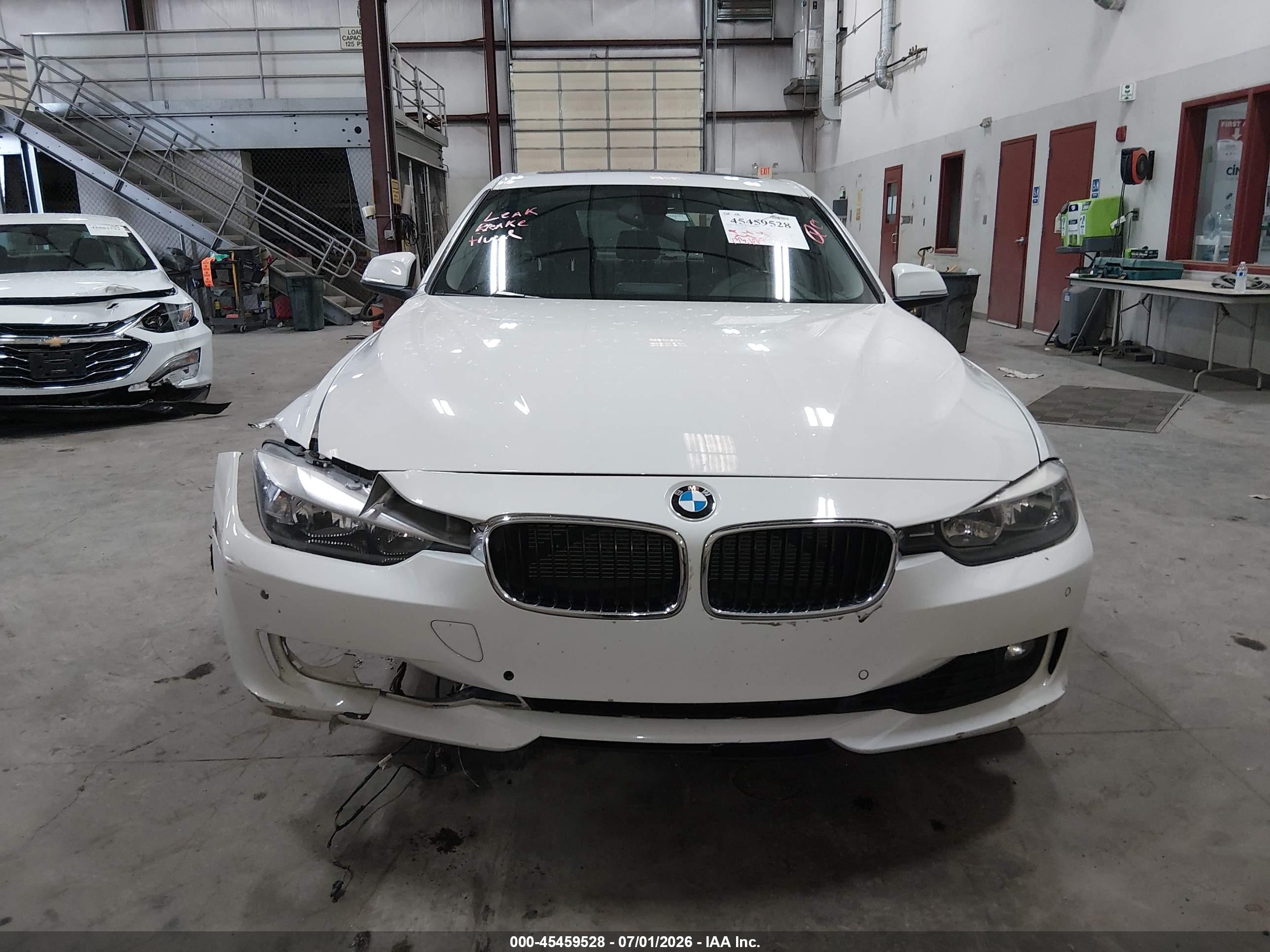 2015 Bmw 328i Xdrive White vin: WBA3B5C57FP653742