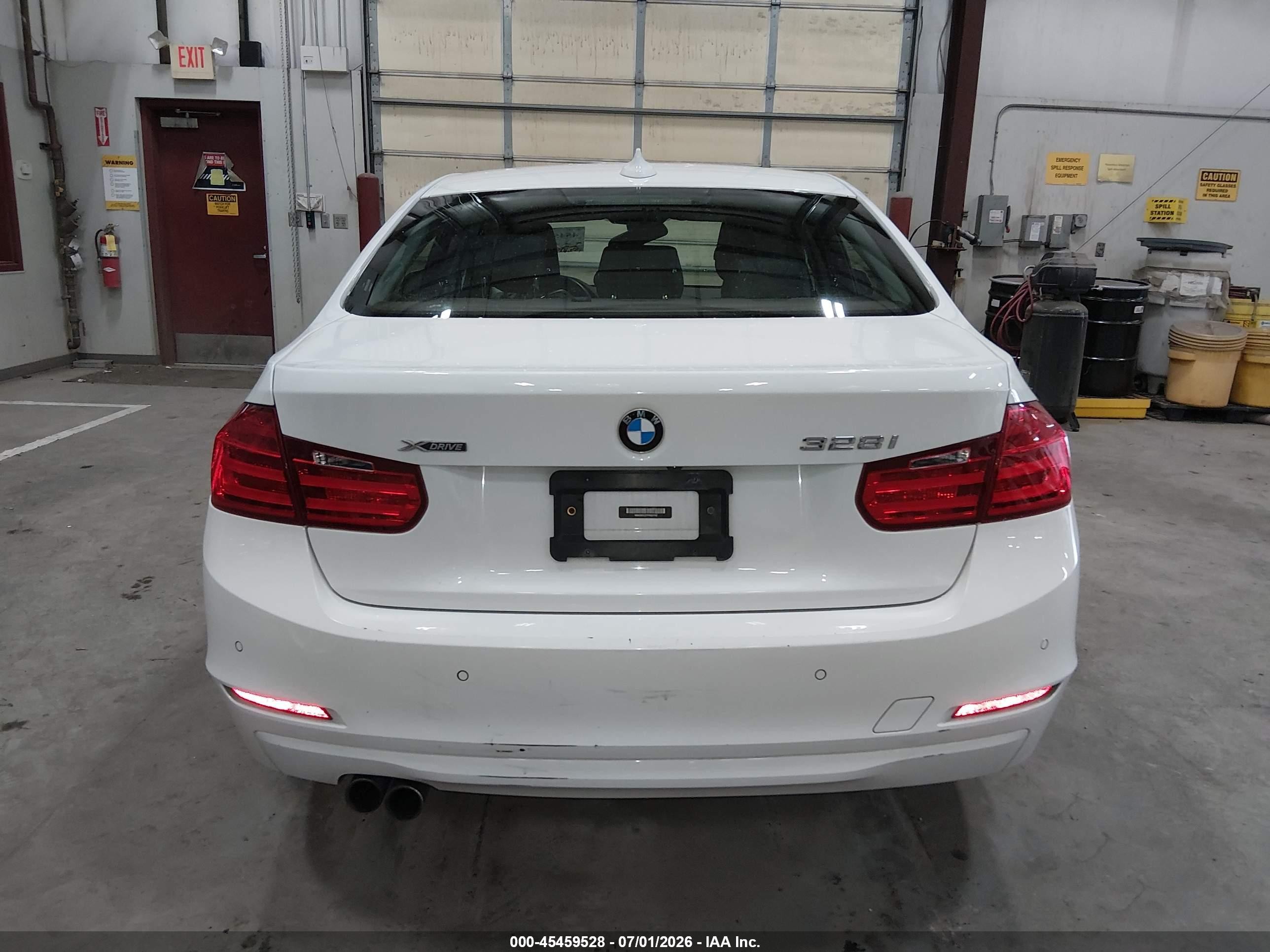 2015 Bmw 328i Xdrive White vin: WBA3B5C57FP653742