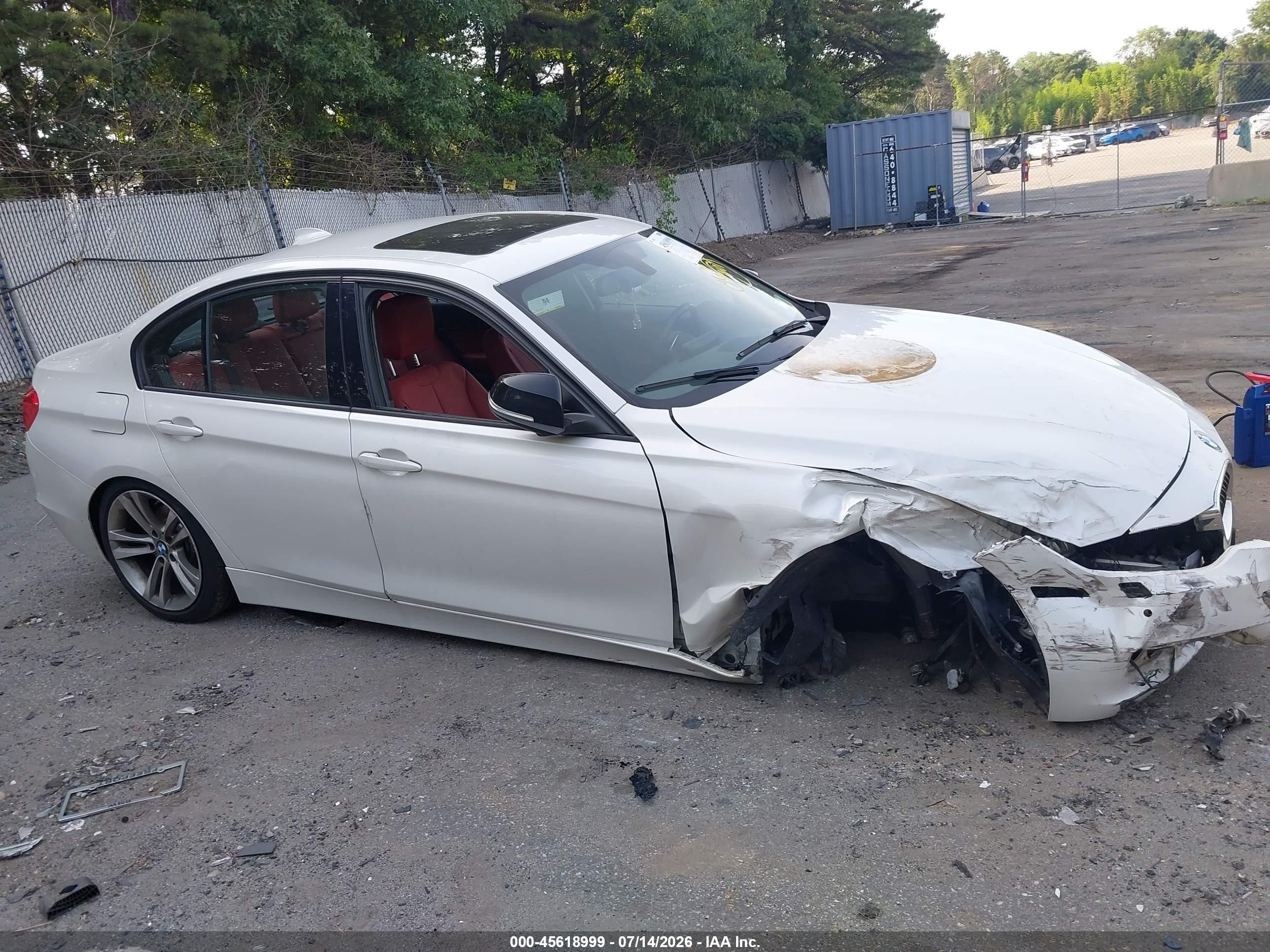 2015 Bmw 328i Xdrive White vin: WBA3B5C57FP654079