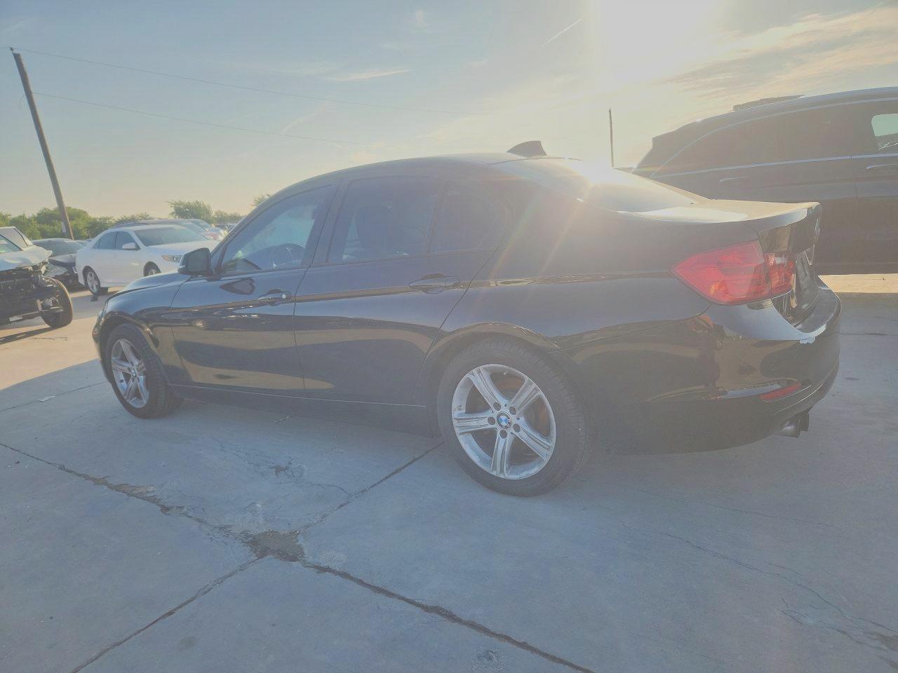 2013 Bmw 328 Xi Sulev Black vin: WBA3B5C58DF597992