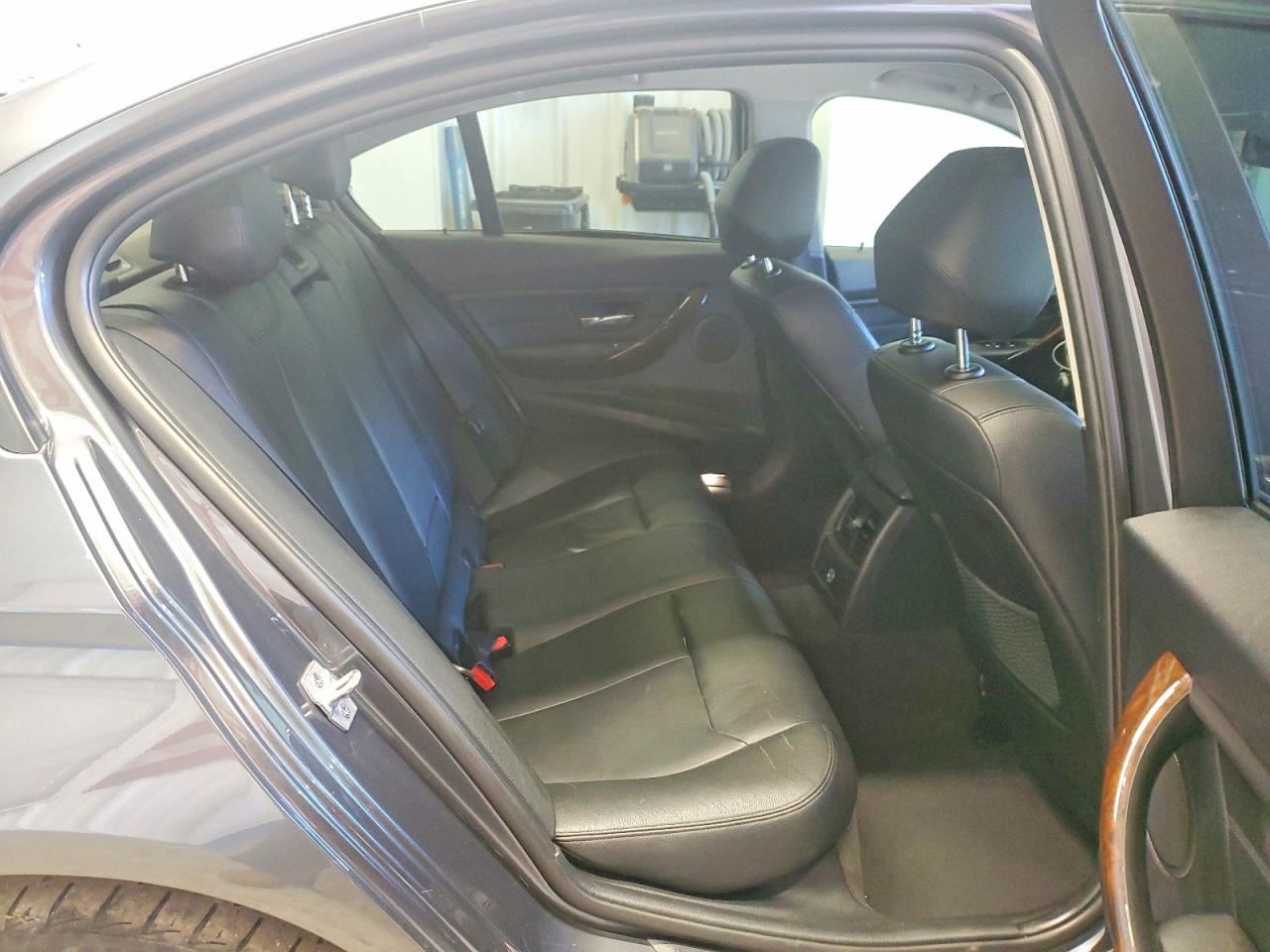 2014 Bmw 328 Xi Sulev Gray vin: WBA3B5C58EP541885