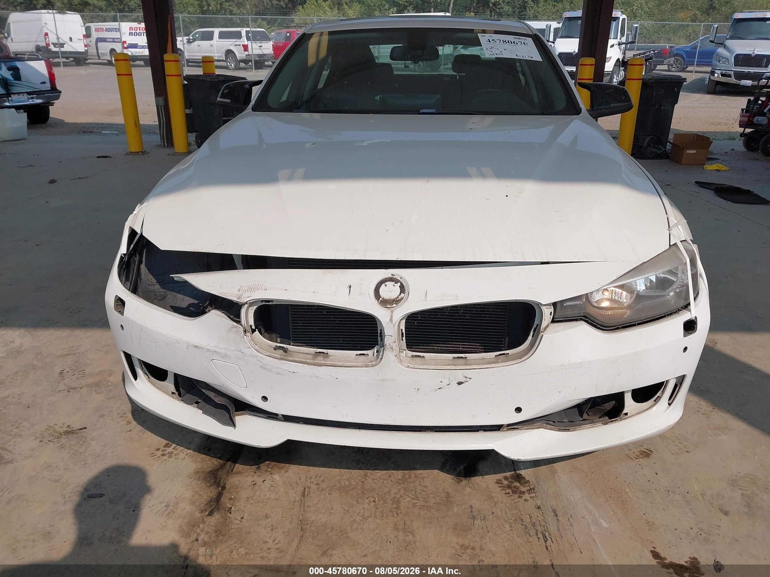 2013 Bmw 328i Xdrive White vin: WBA3B5C59DF593580