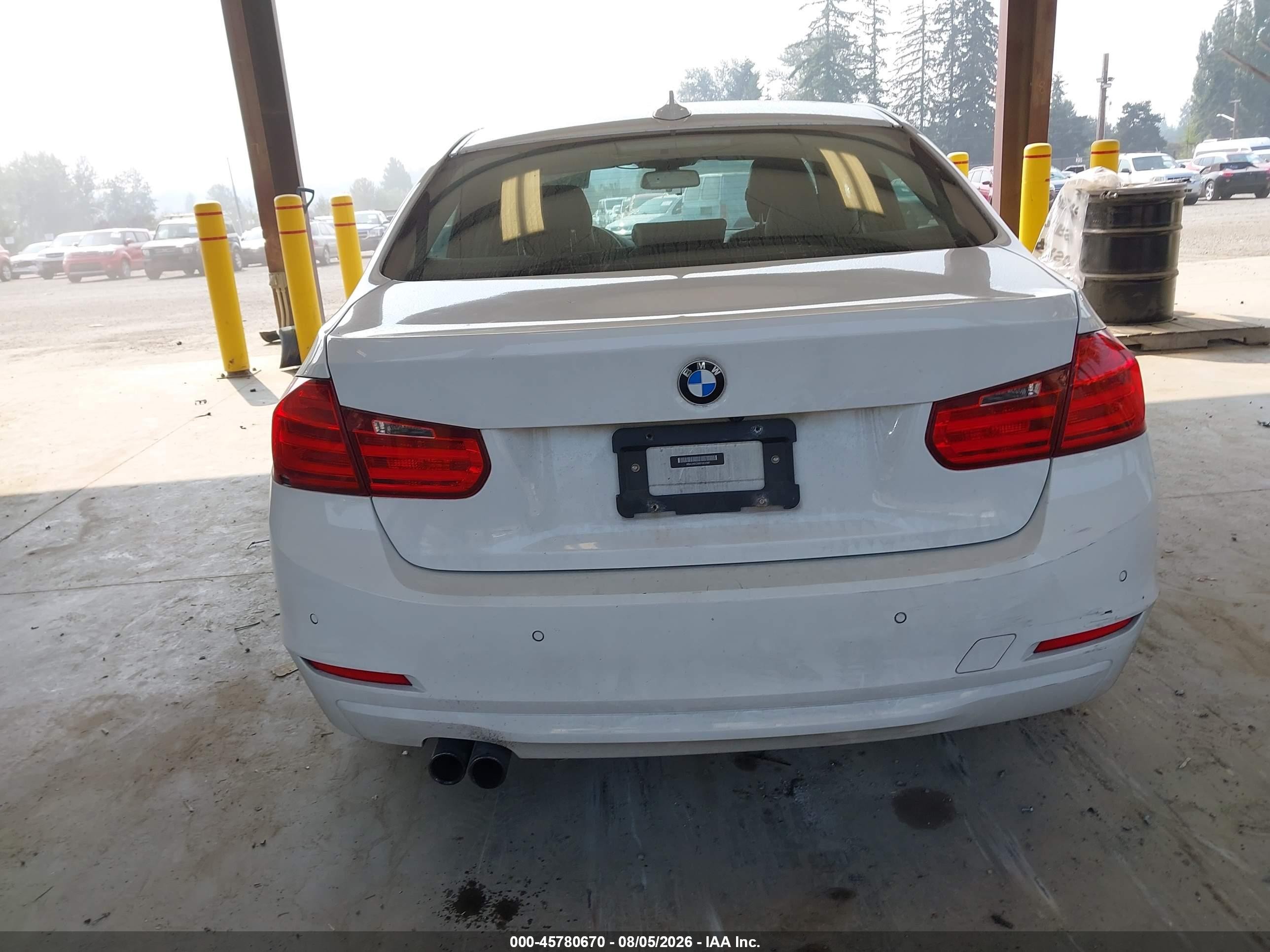 2013 Bmw 328i Xdrive White vin: WBA3B5C59DF593580