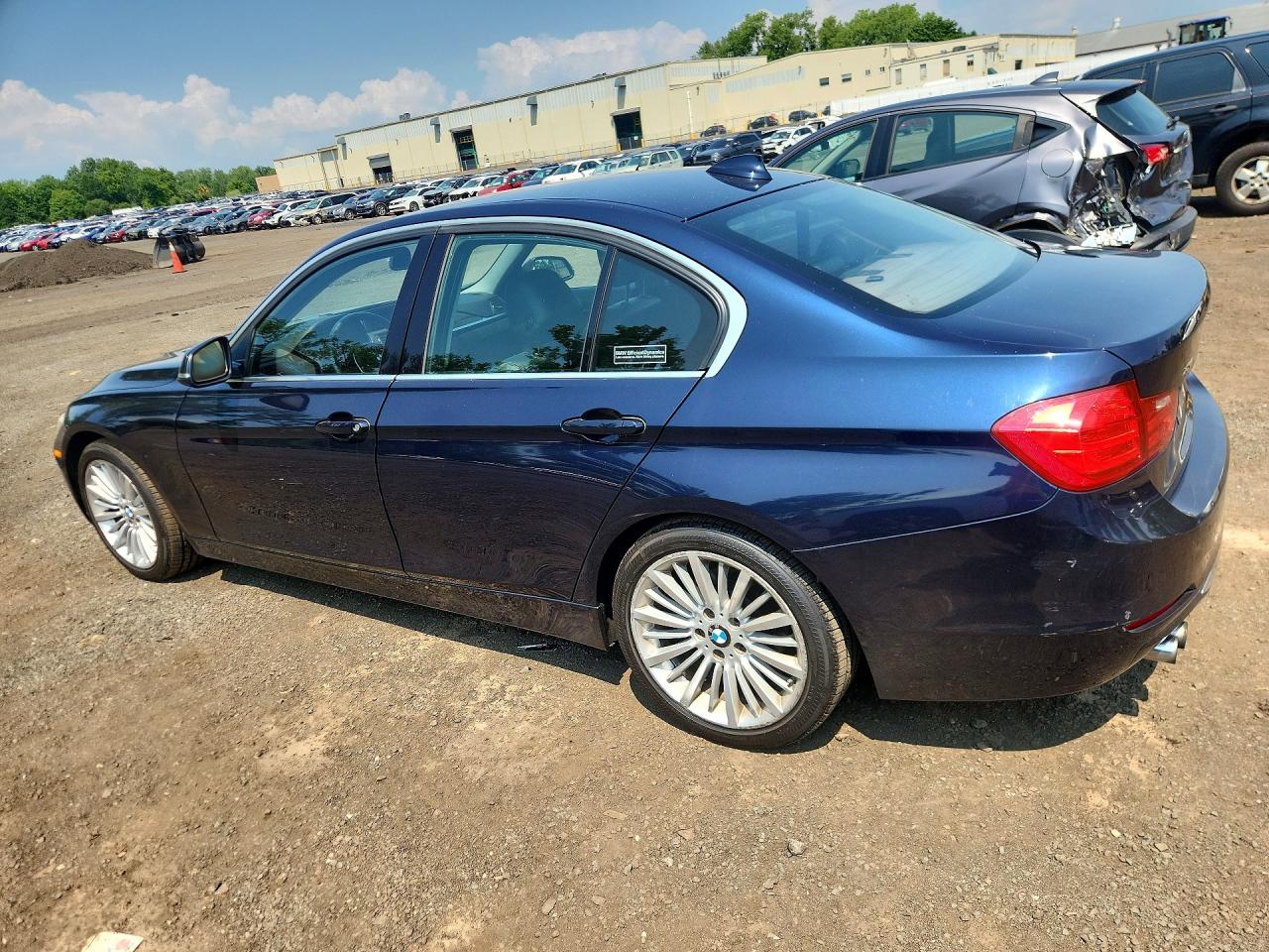 2013 Bmw 328 Xi Sulev Синий vin: WBA3B5C59DF596754