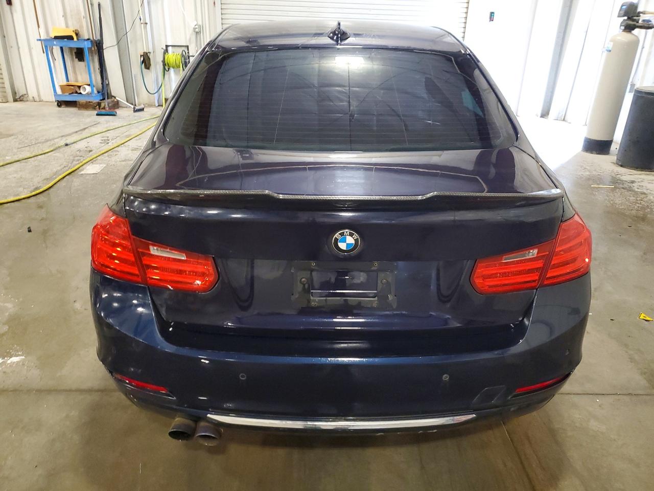 2013 Bmw 328 Xi Sulev Синий vin: WBA3B5C59DF599010